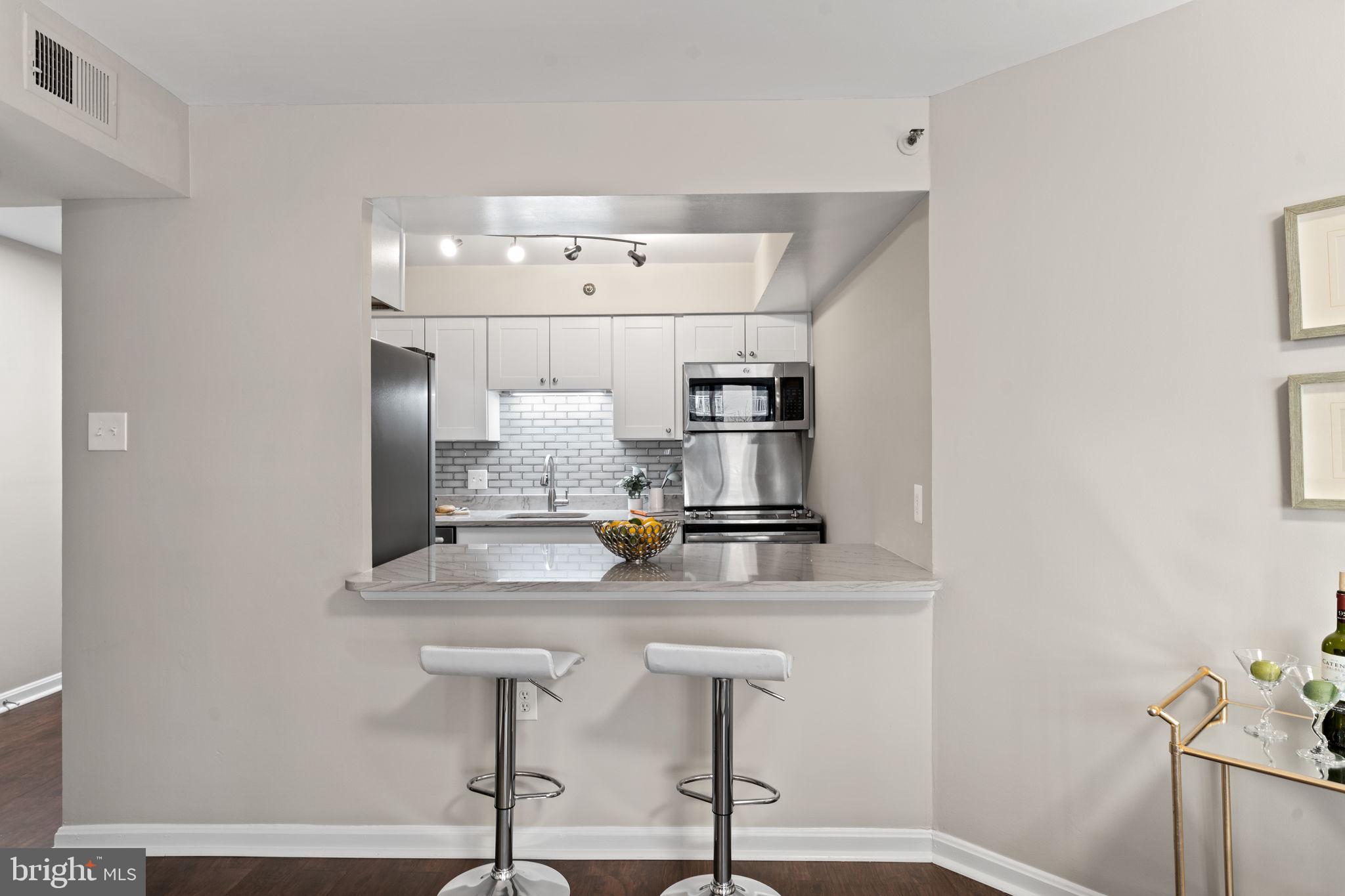 COURTHOUSE - Residential