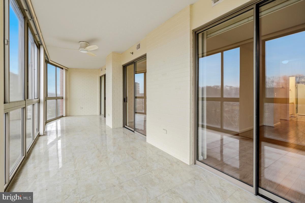 OVERLOOK AT LEISURE WORLD - Residential Lease