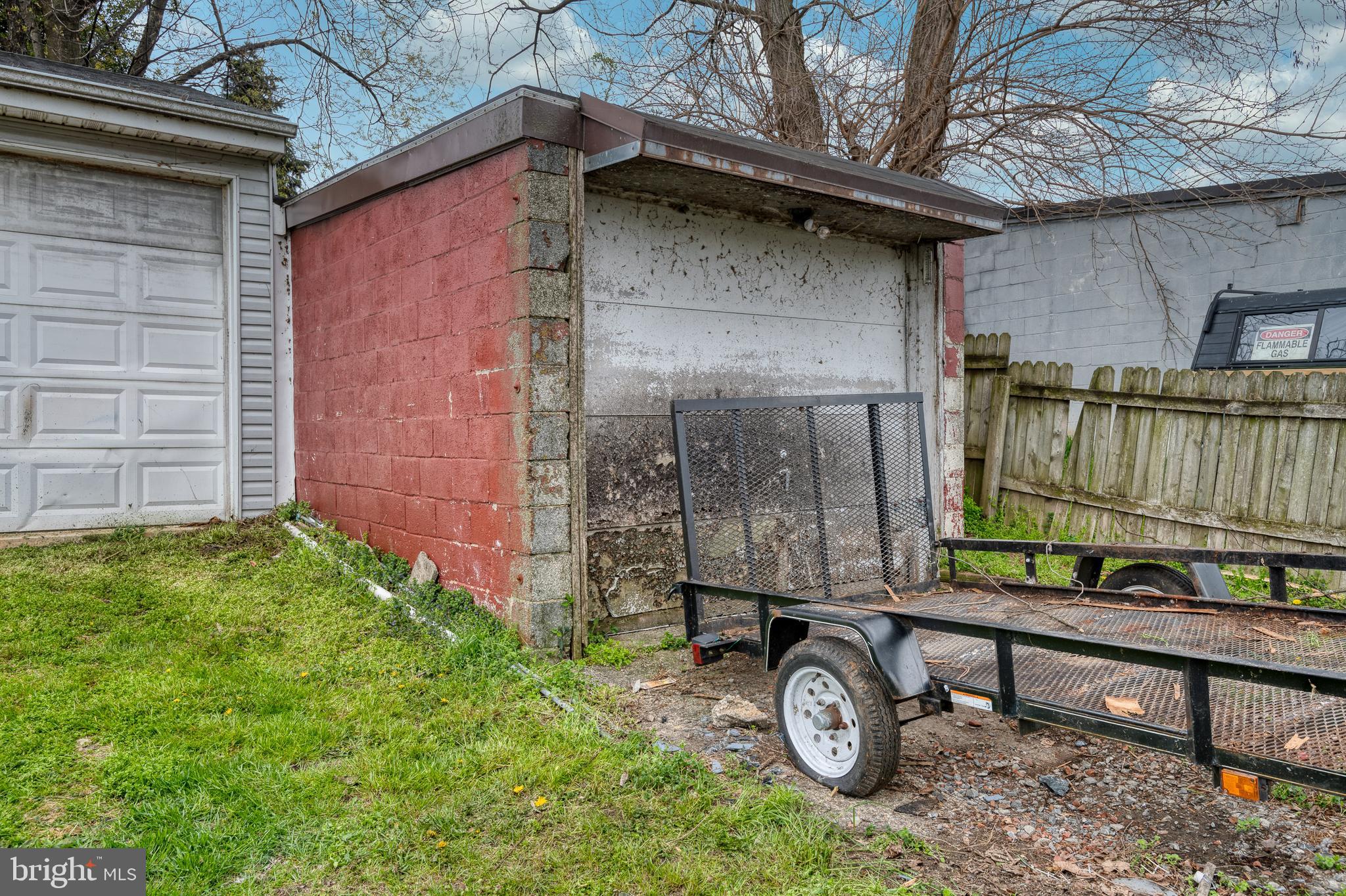 COLUMBIA - Residential