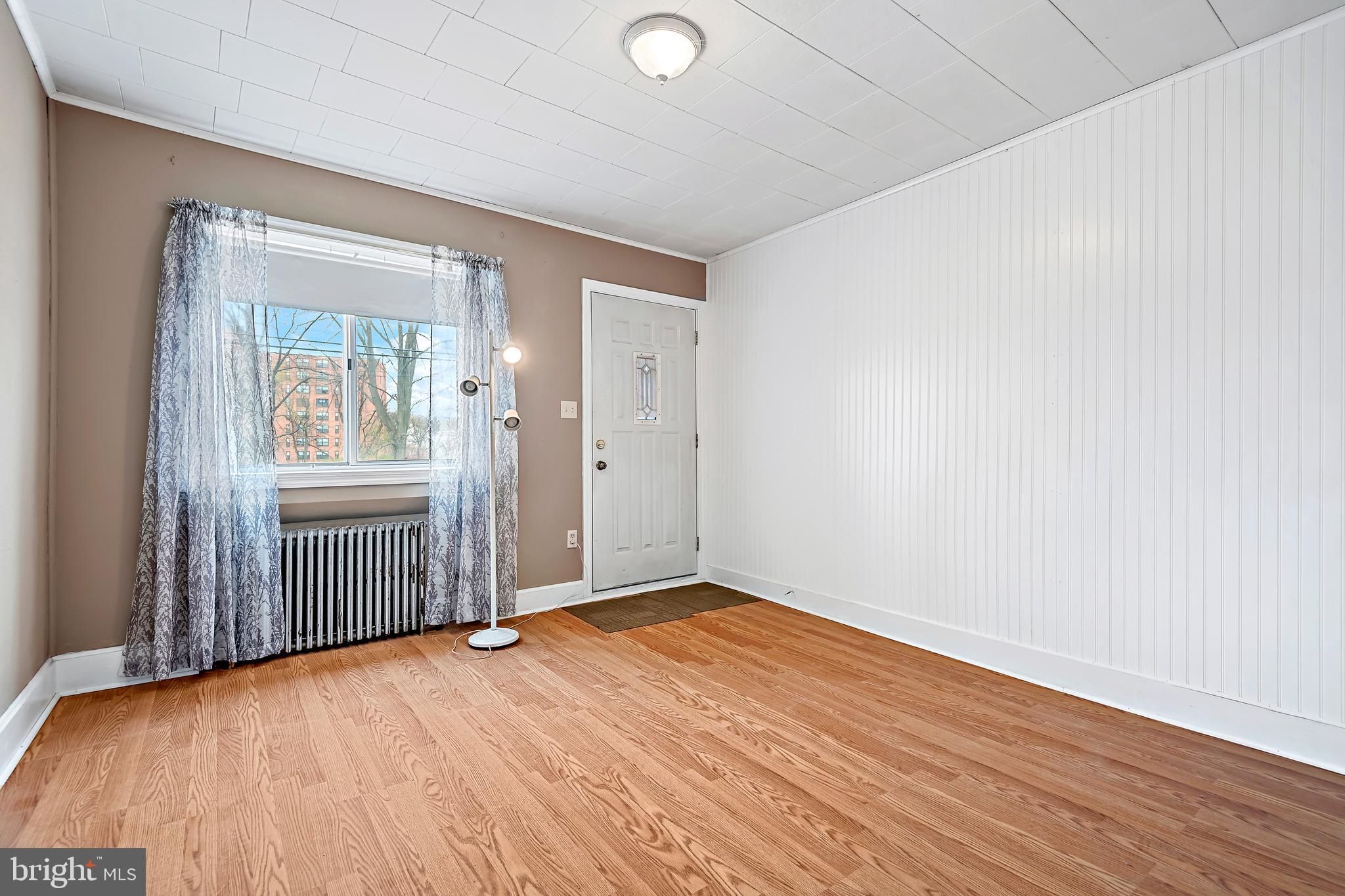 COLUMBIA - Residential