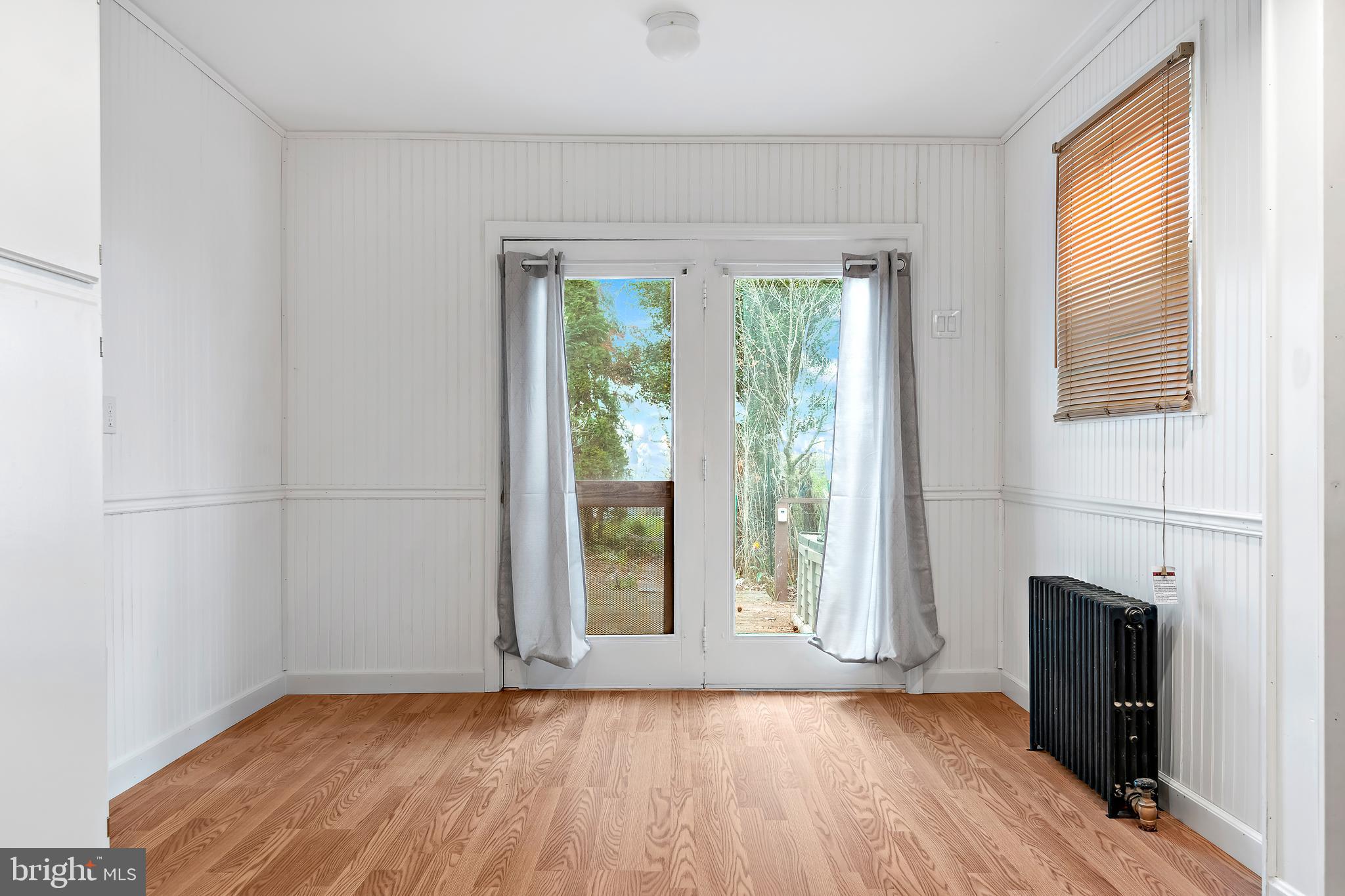 COLUMBIA - Residential