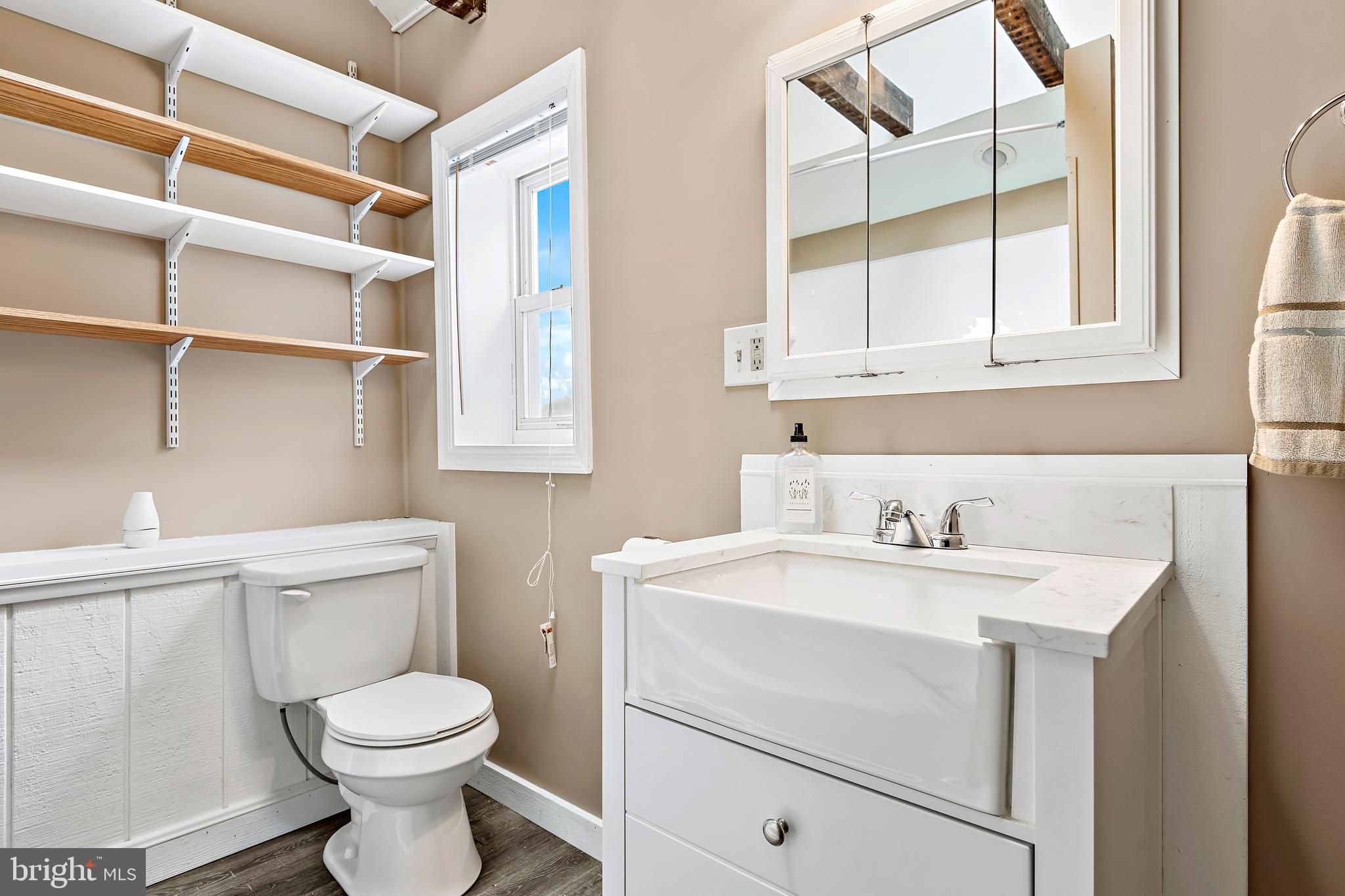 COLUMBIA - Residential