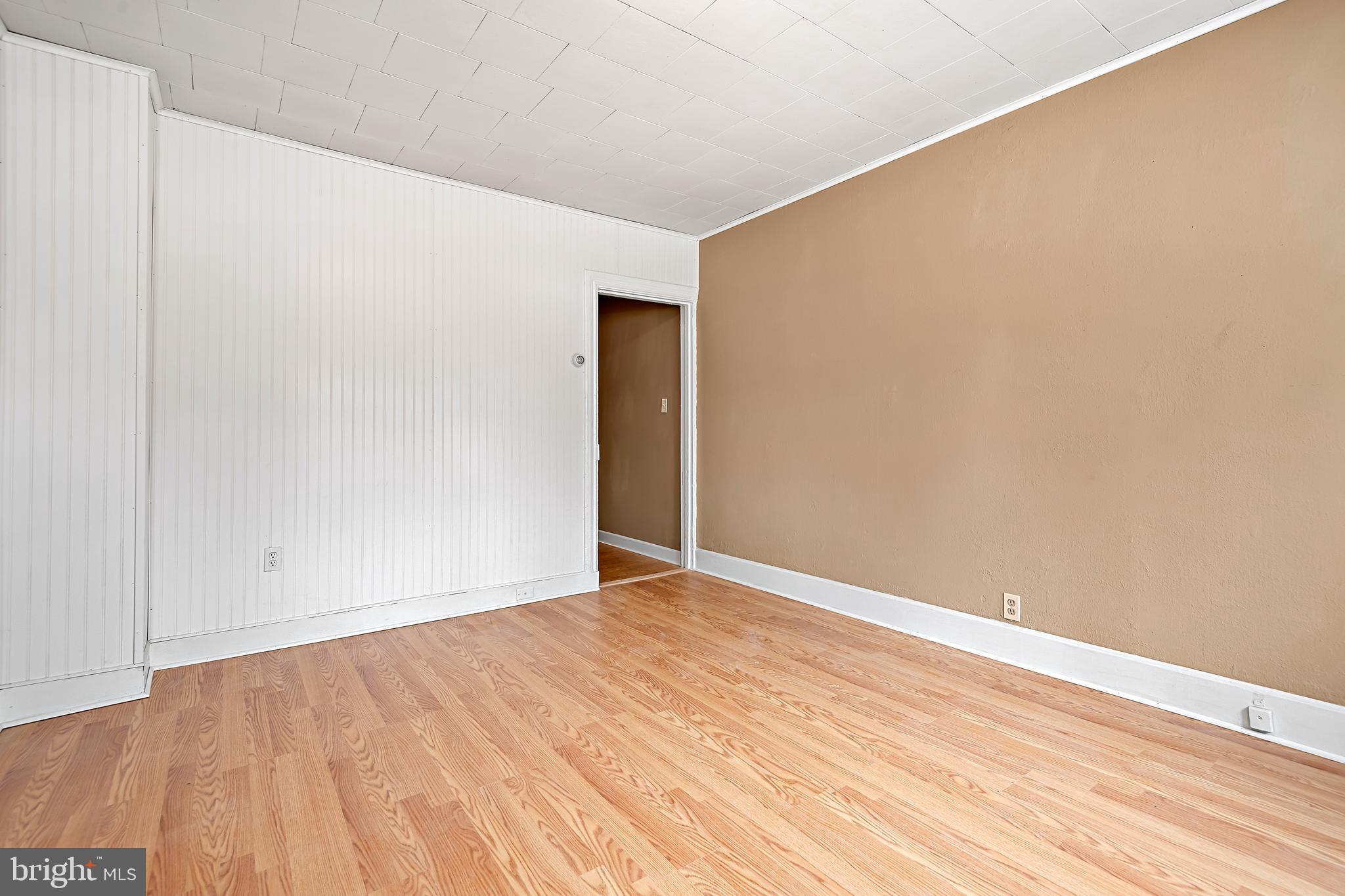 COLUMBIA - Residential