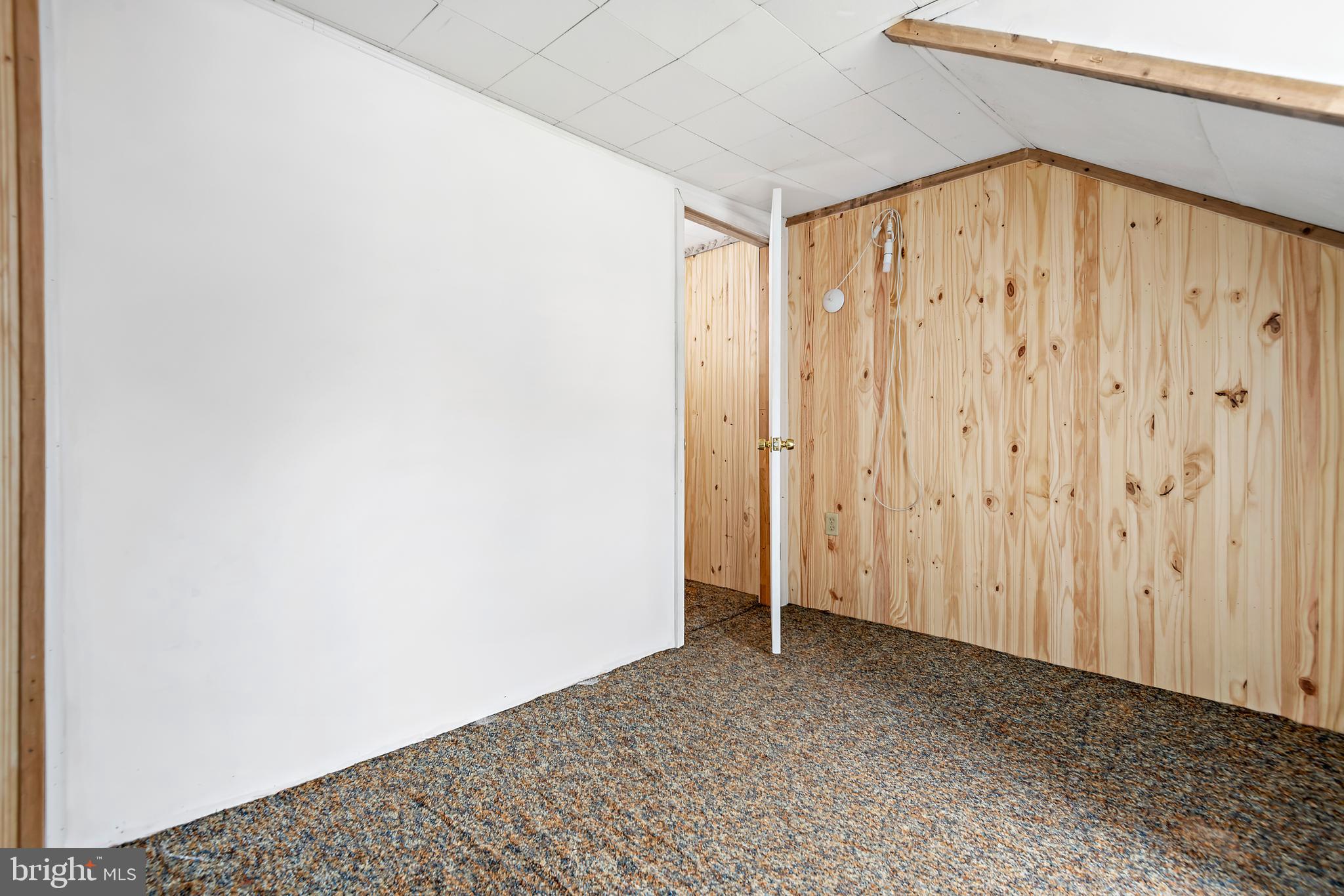 COLUMBIA - Residential