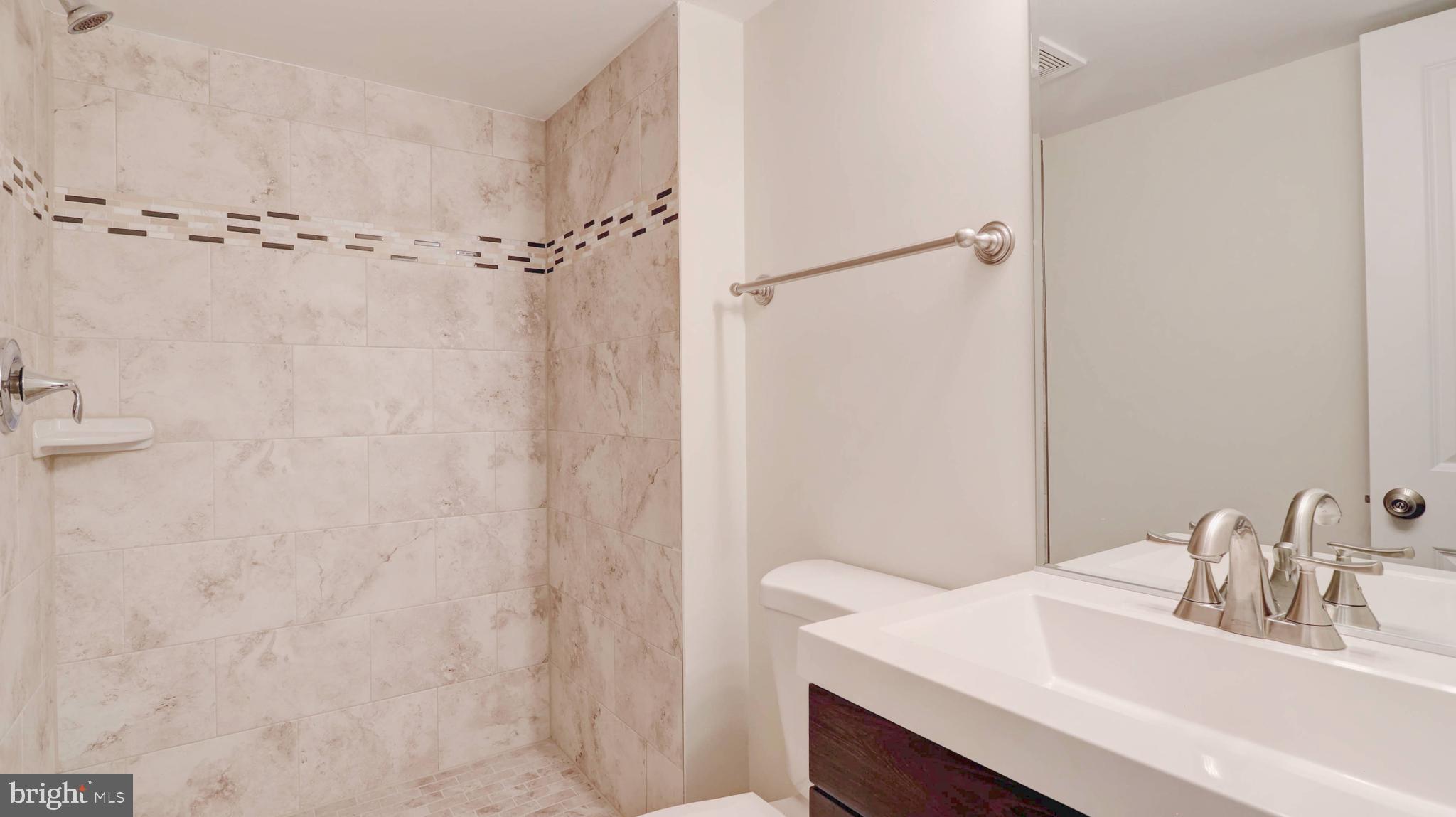 BROOKSIDE - Residential