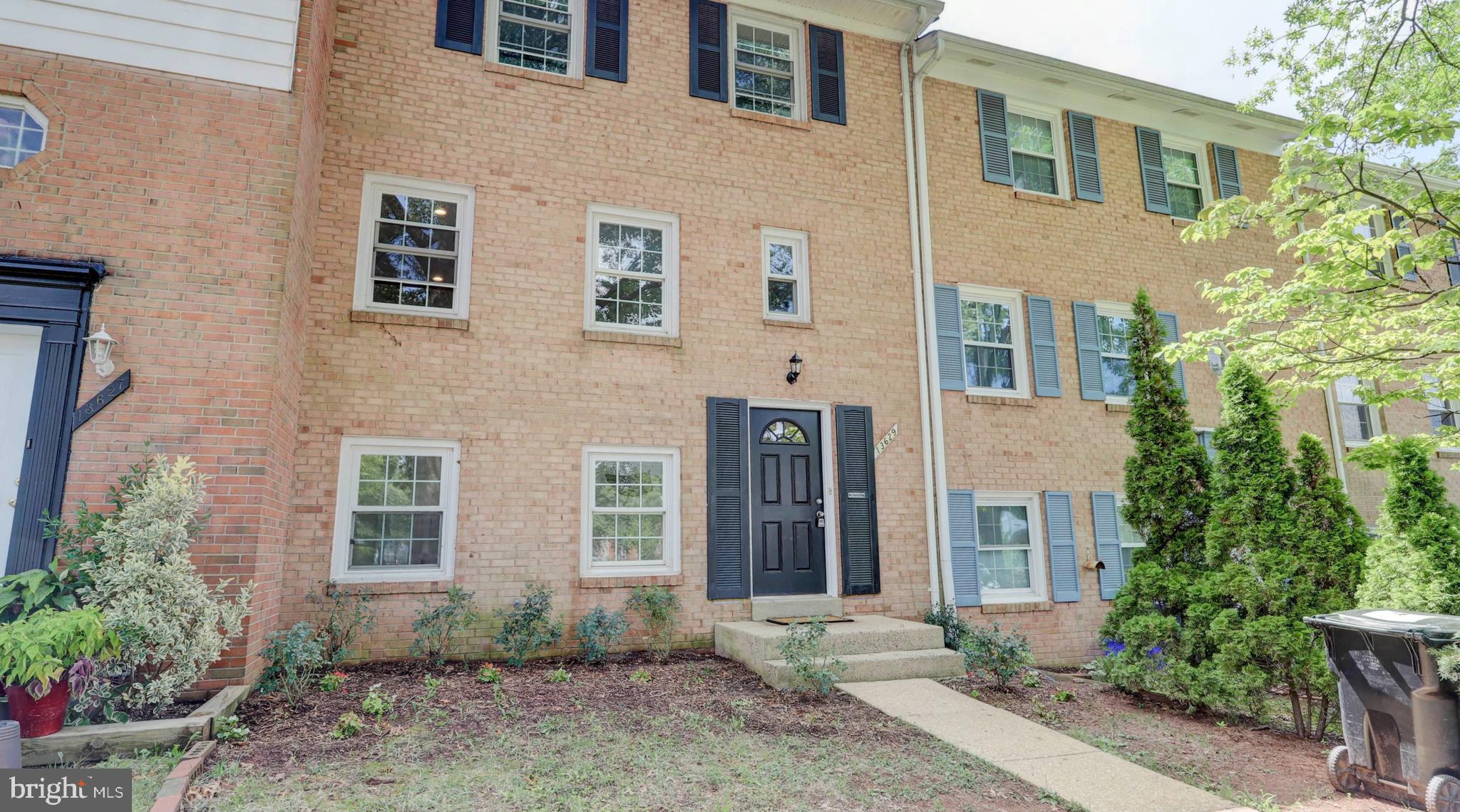 BROOKSIDE - Residential