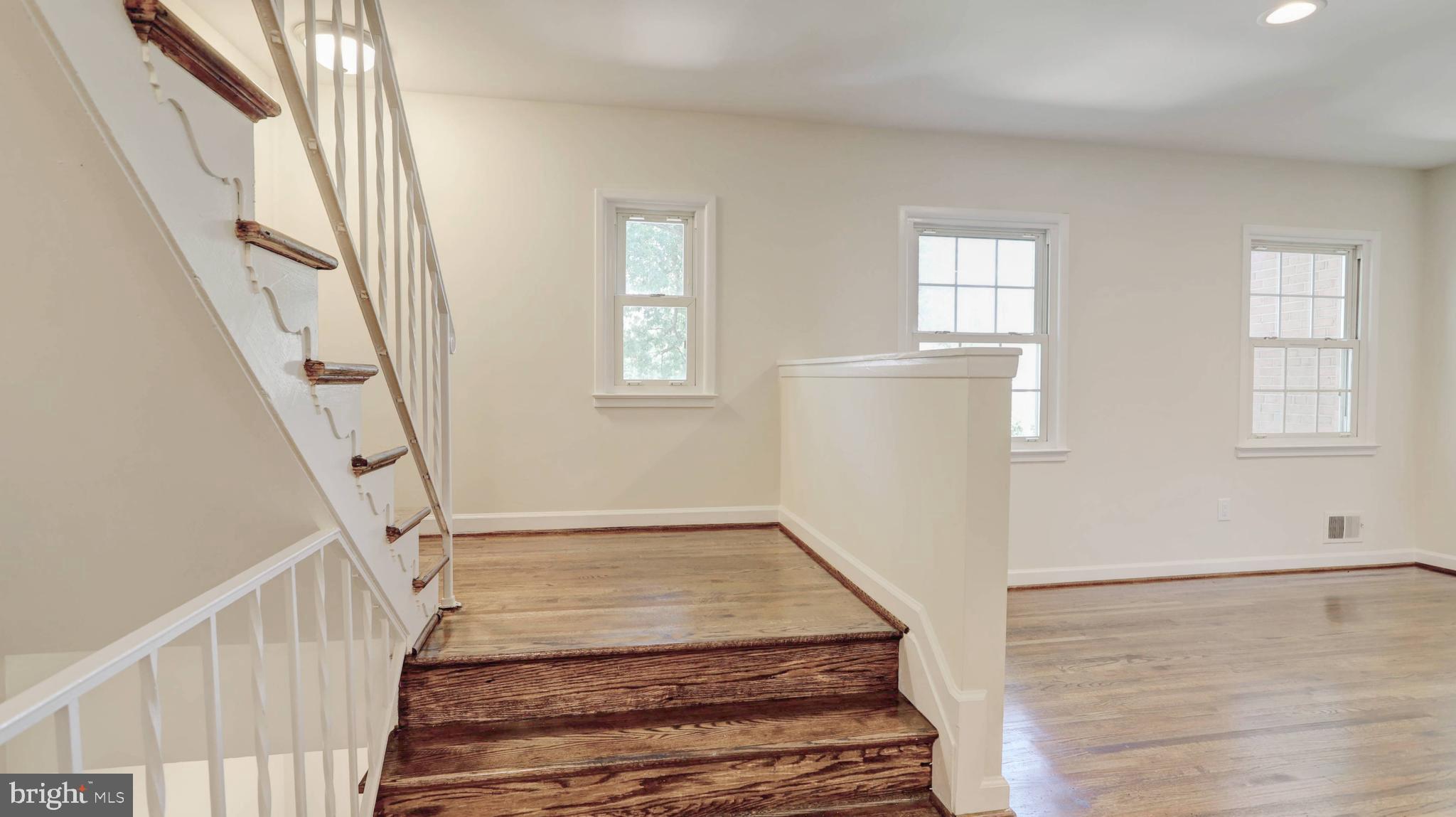 BROOKSIDE - Residential