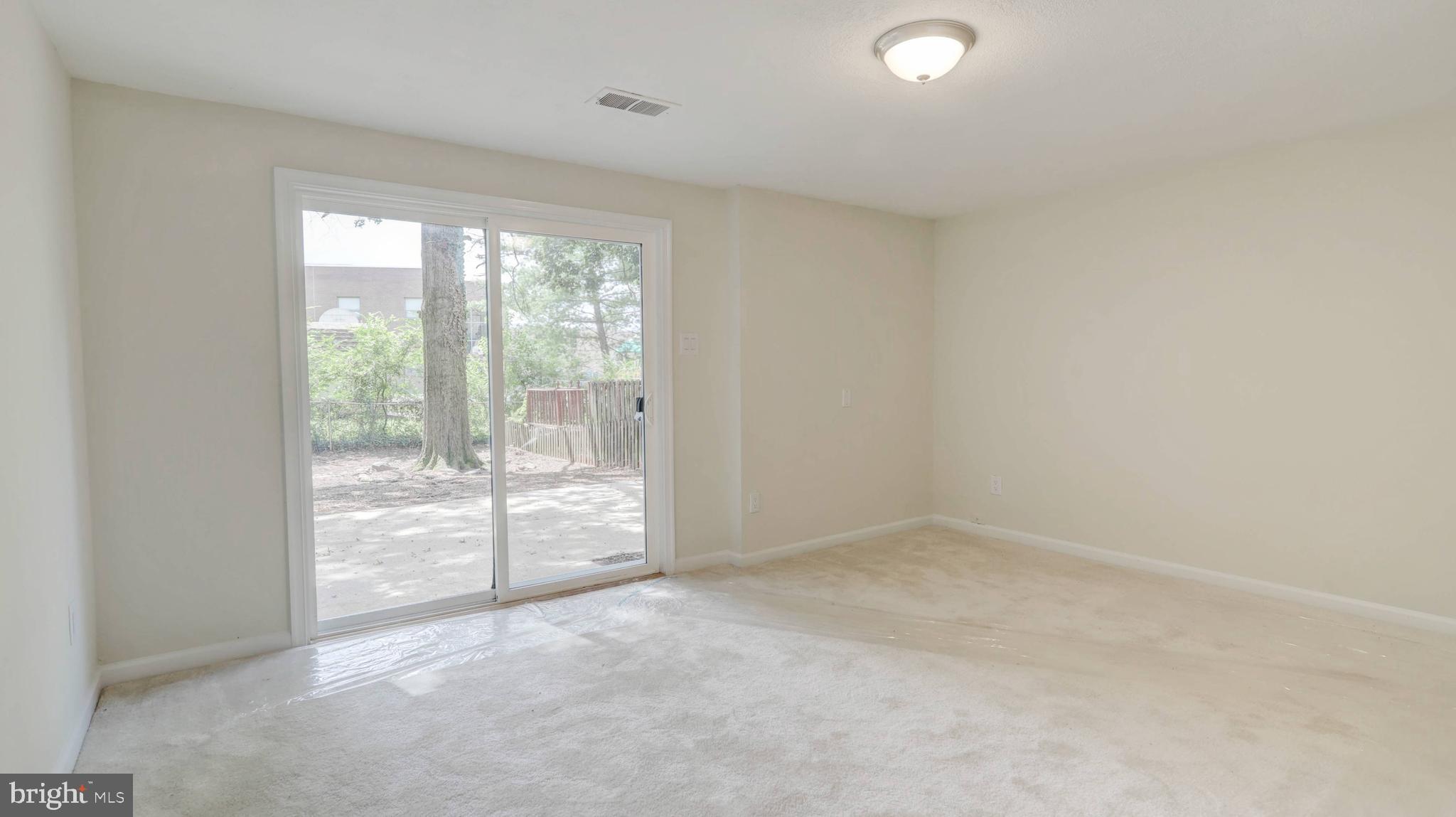 BROOKSIDE - Residential