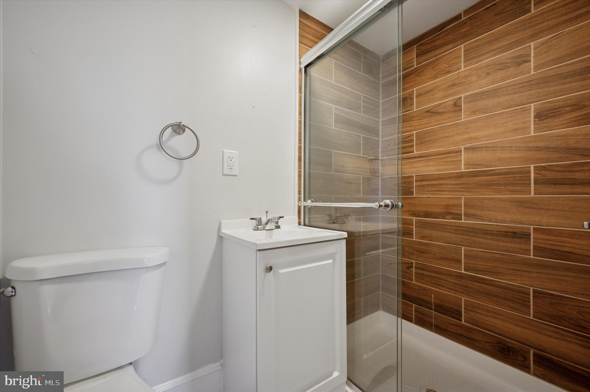 OGONTZ - Residential Lease