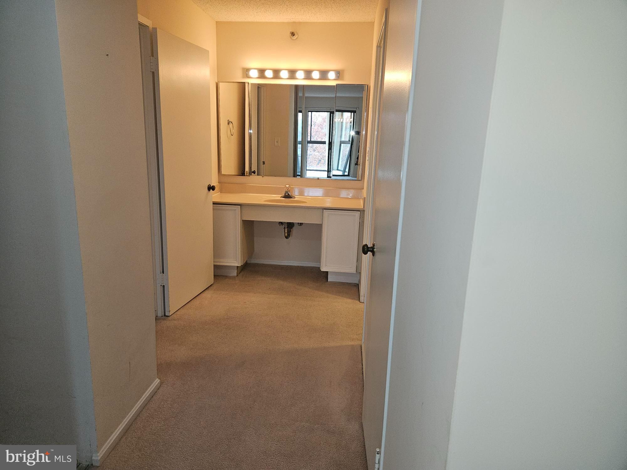 GREENS AT LEISURE WORLD - Residential