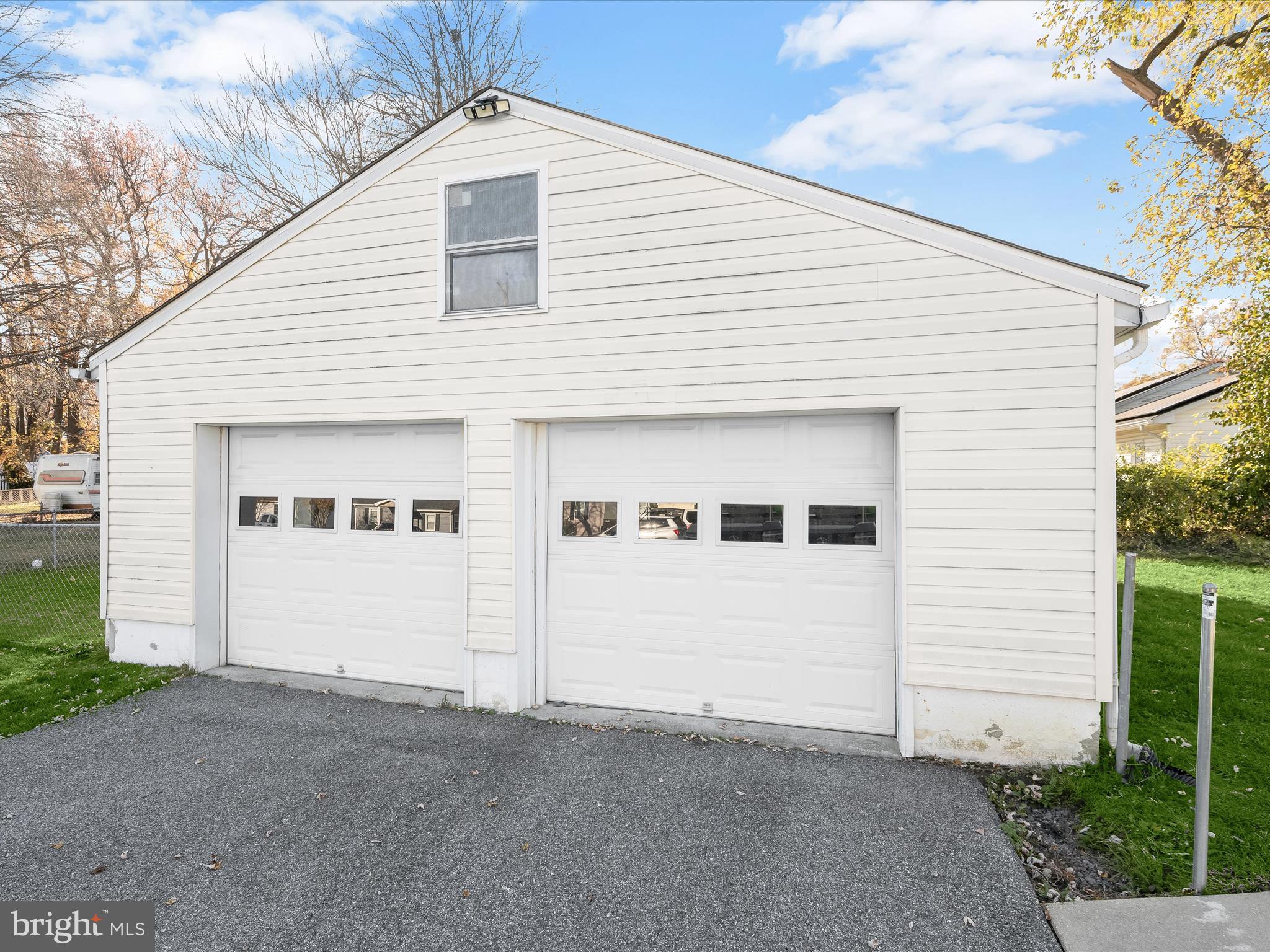 TOWER VIEW - Residential