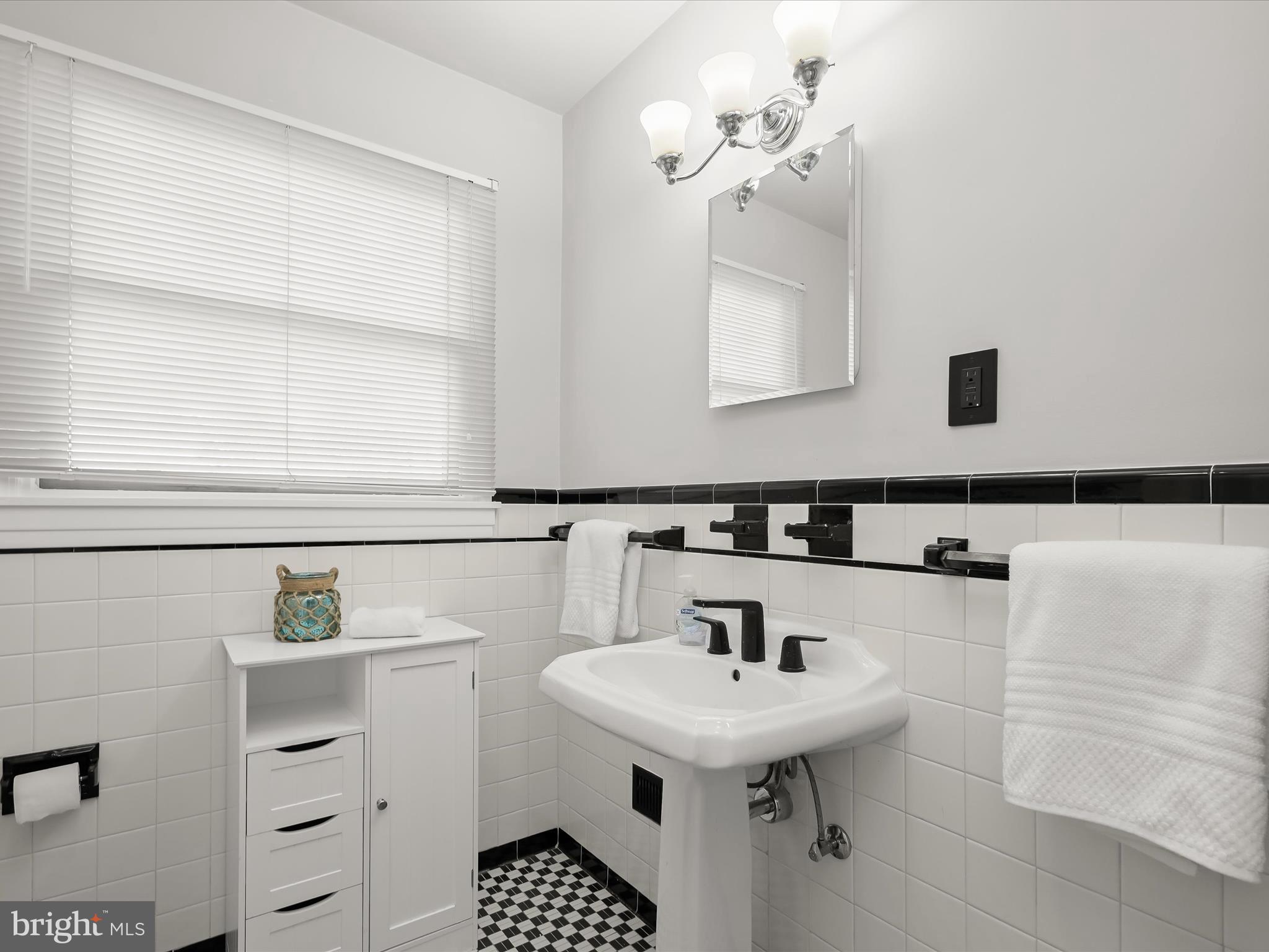 TOWER VIEW - Residential