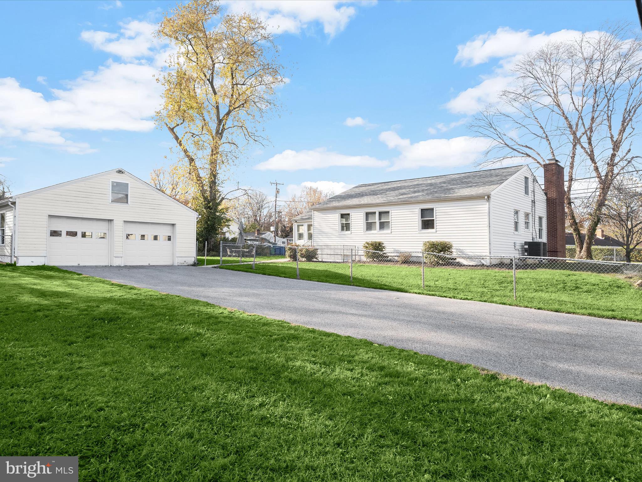TOWER VIEW - Residential