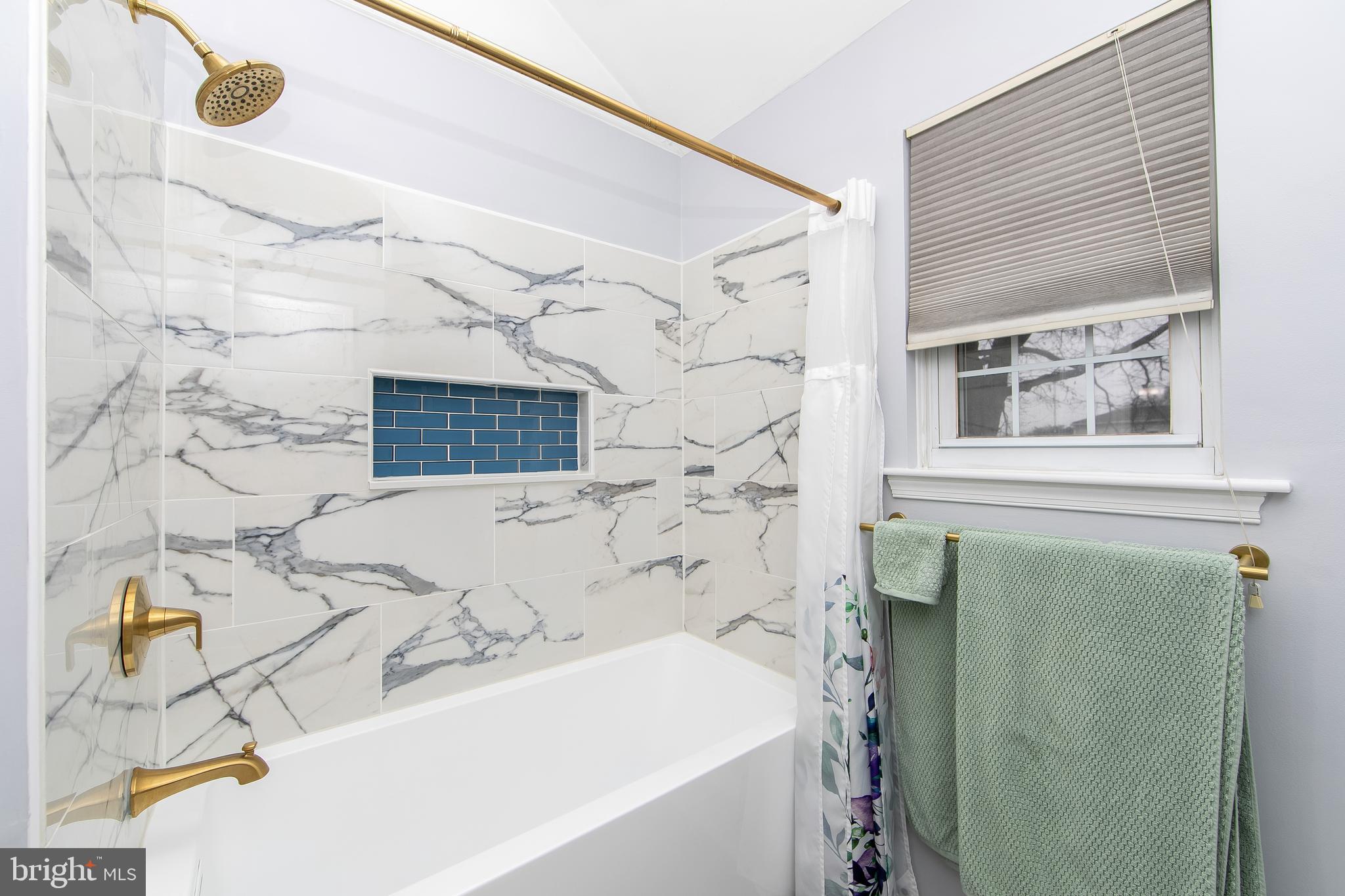 HEDDINGTON - Residential