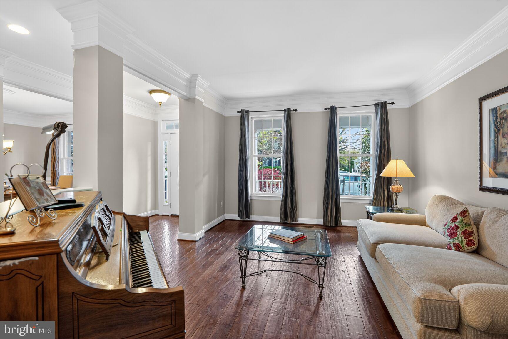 LANSDOWNE ON THE POTOMAC - Residential