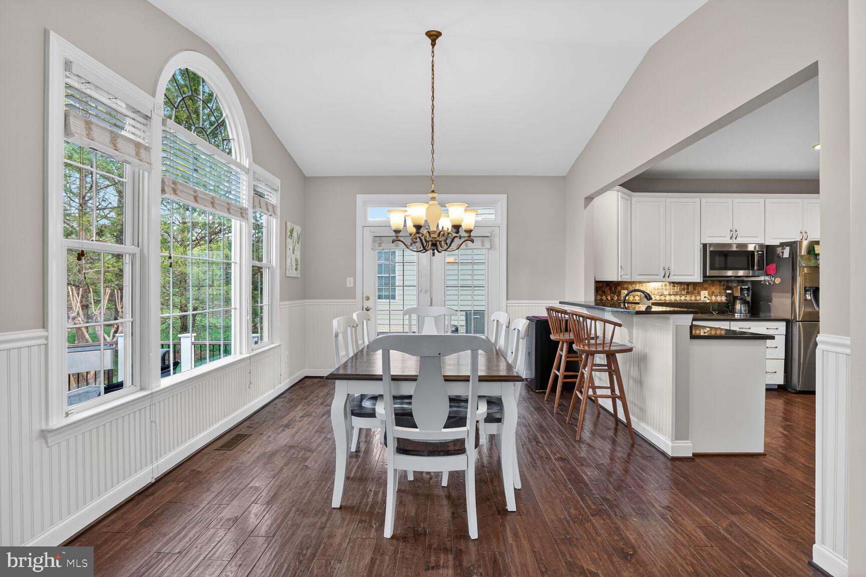 LANSDOWNE ON THE POTOMAC - Residential