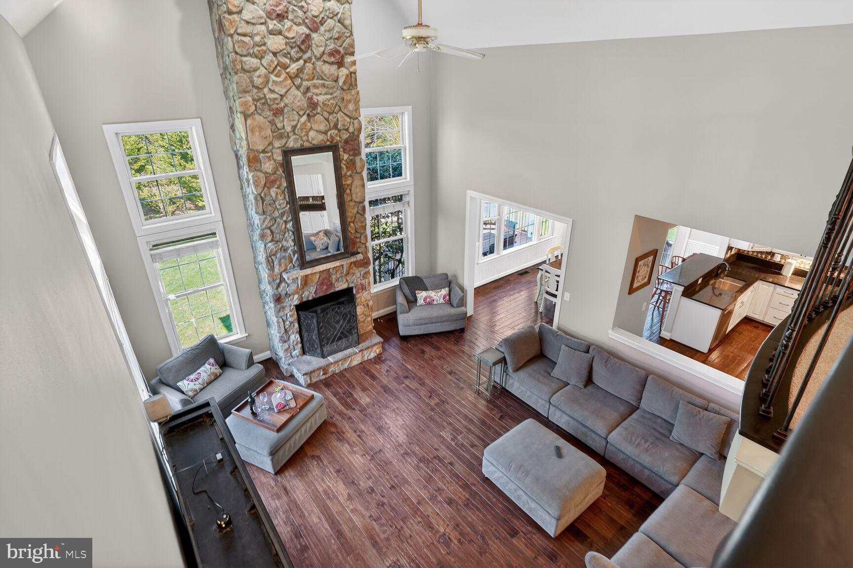 LANSDOWNE ON THE POTOMAC - Residential