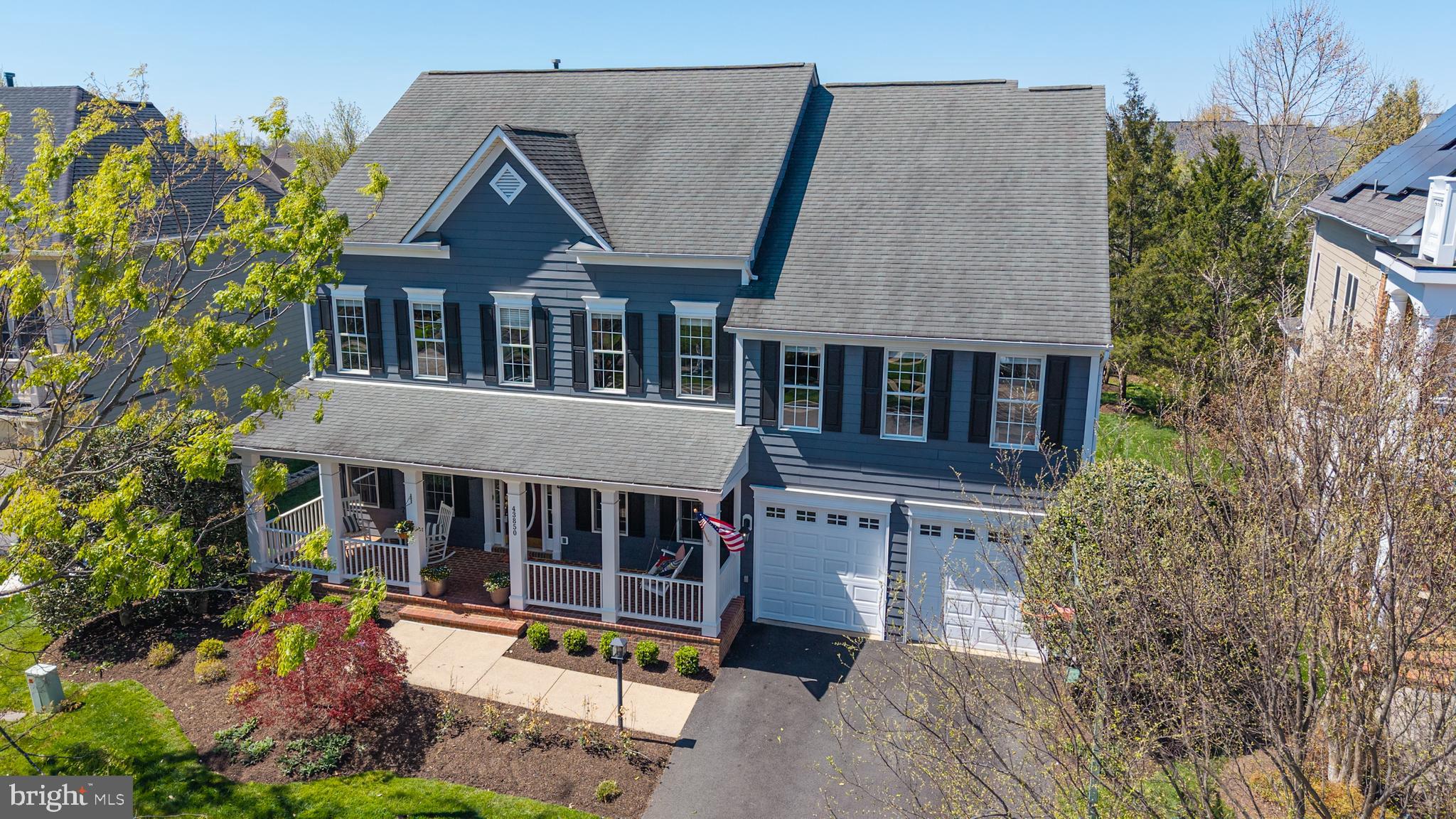 LANSDOWNE ON THE POTOMAC - Residential