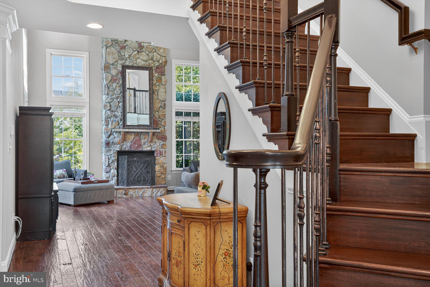 LANSDOWNE ON THE POTOMAC - Residential