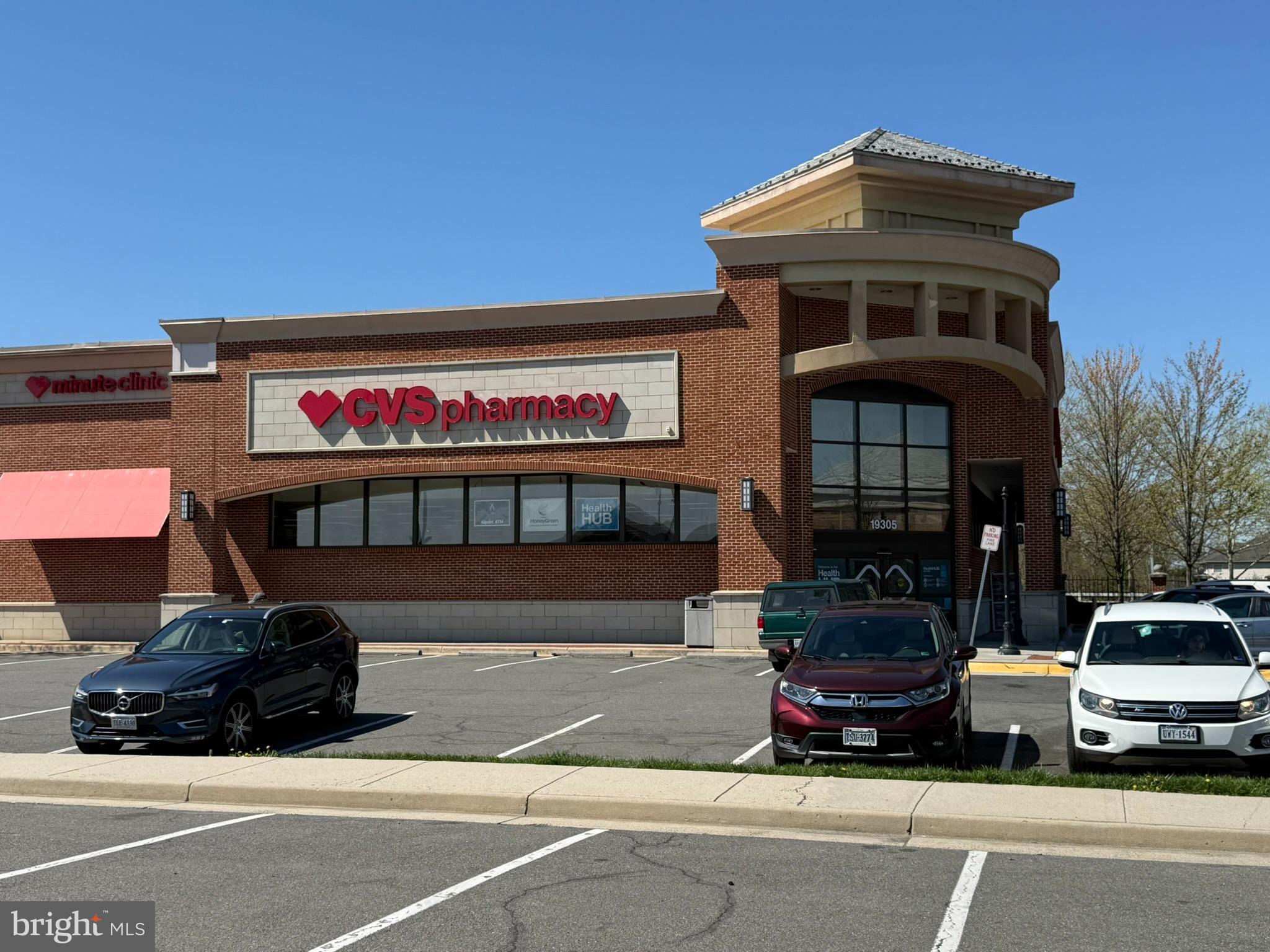 LANSDOWNE ON THE POTOMAC - Residential