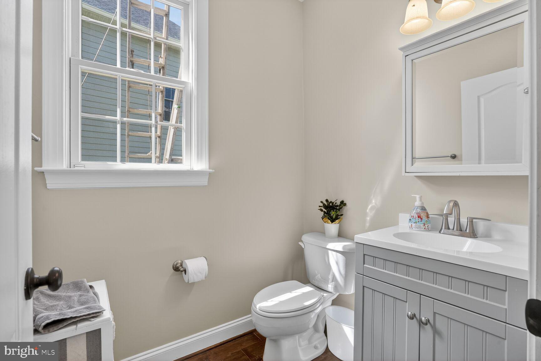 LANSDOWNE ON THE POTOMAC - Residential