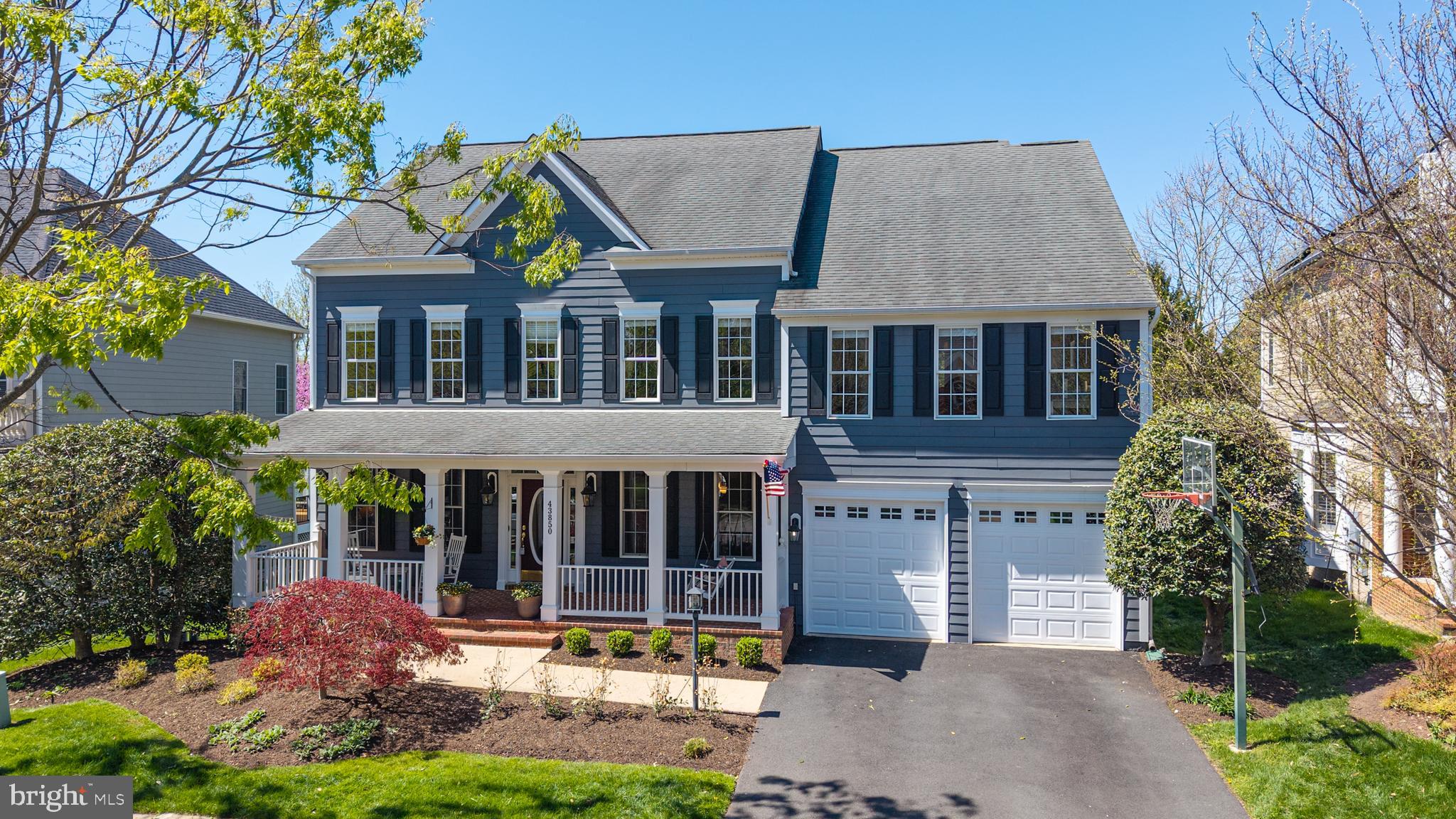 LANSDOWNE ON THE POTOMAC - Residential