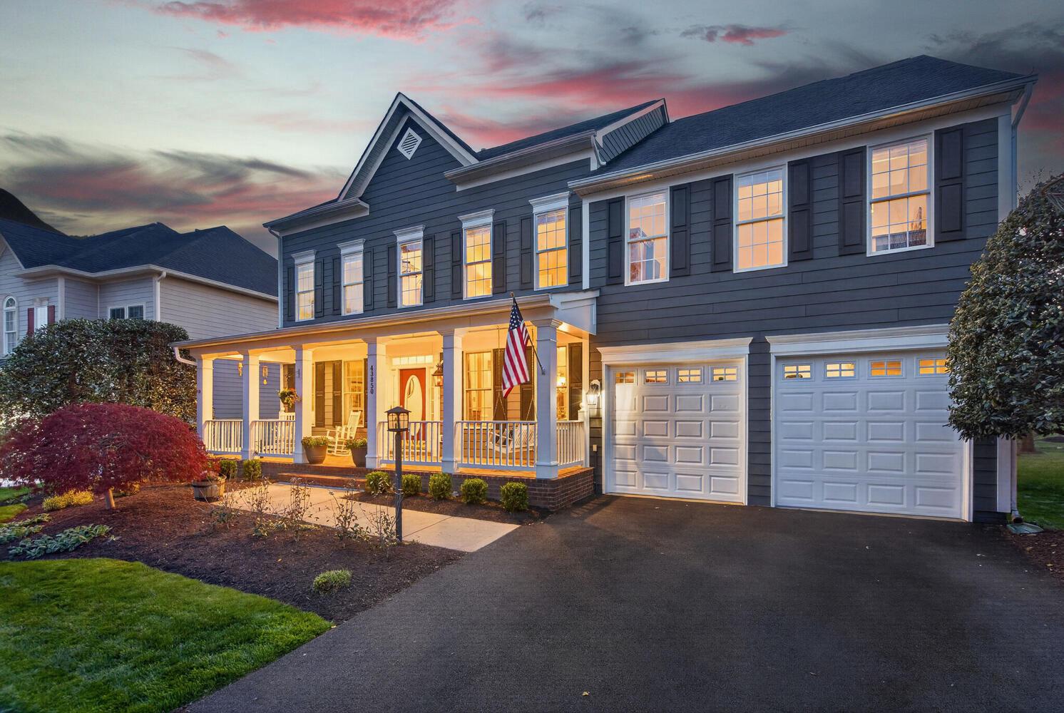 LANSDOWNE ON THE POTOMAC - Residential