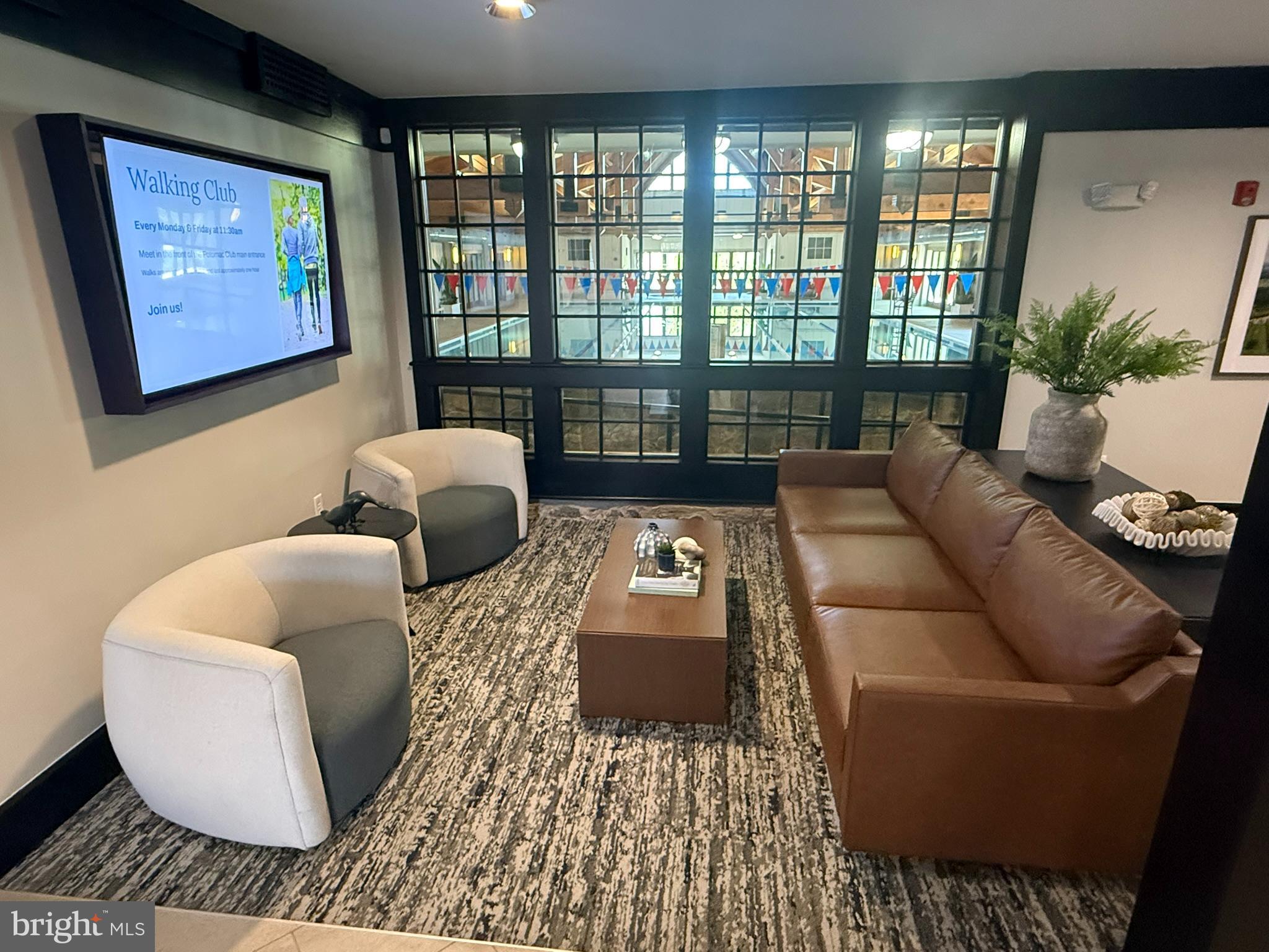 LANSDOWNE ON THE POTOMAC - Residential