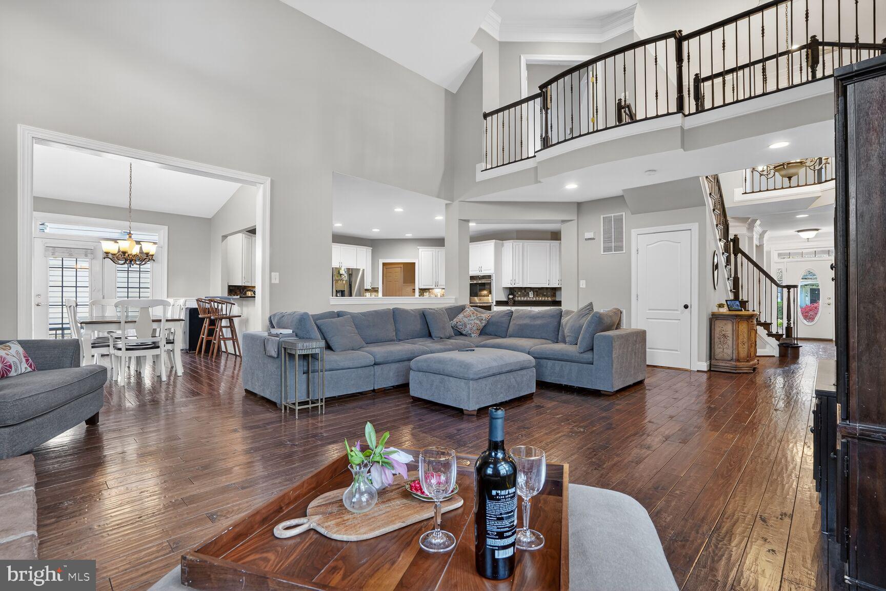 LANSDOWNE ON THE POTOMAC - Residential