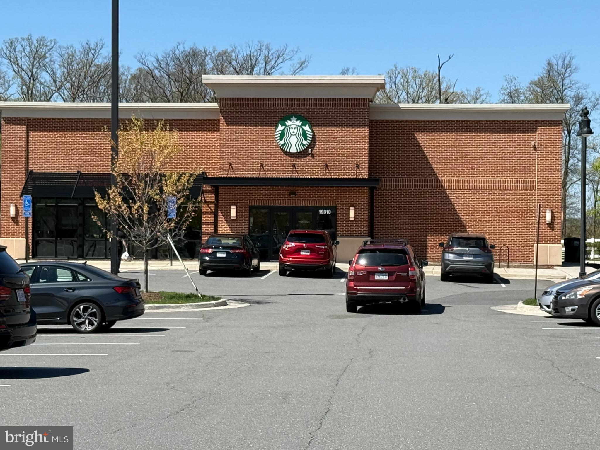 LANSDOWNE ON THE POTOMAC - Residential