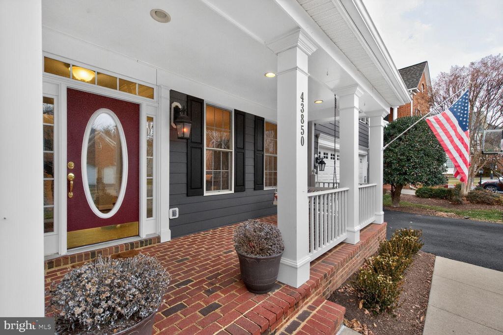 Photo of 43850 Kittiwake Drive, LEESBURG, VA 20176 (MLS # VALO2118888)