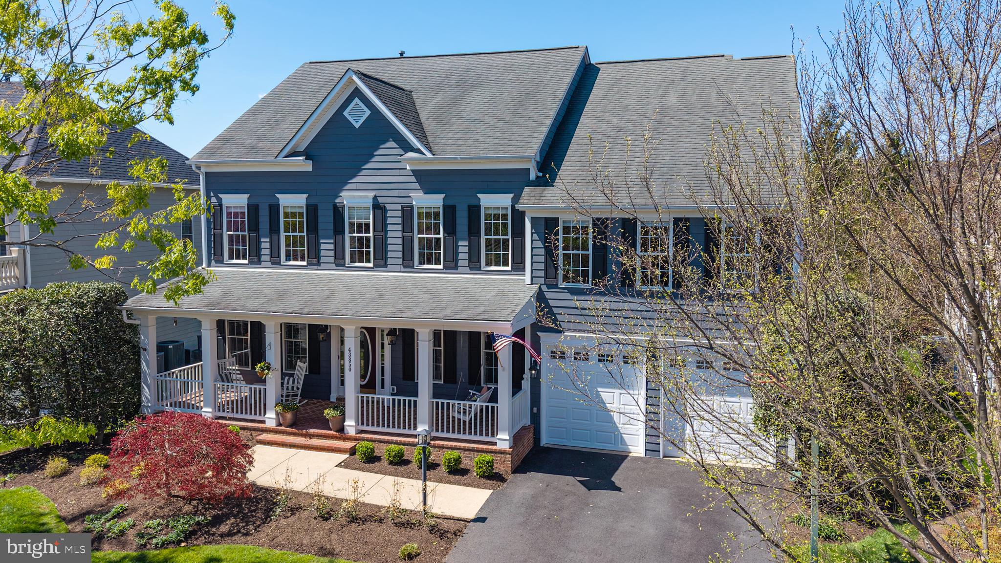 LANSDOWNE ON THE POTOMAC - Residential