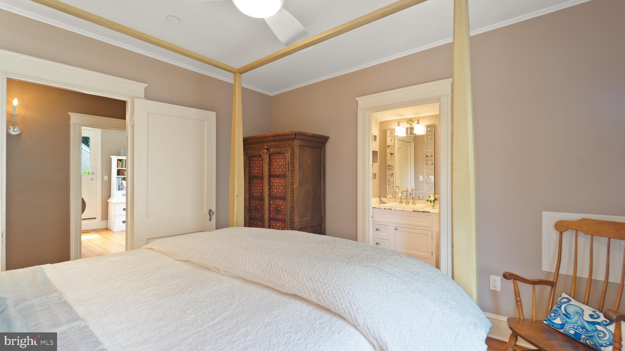 MURRAY HILL - Residential