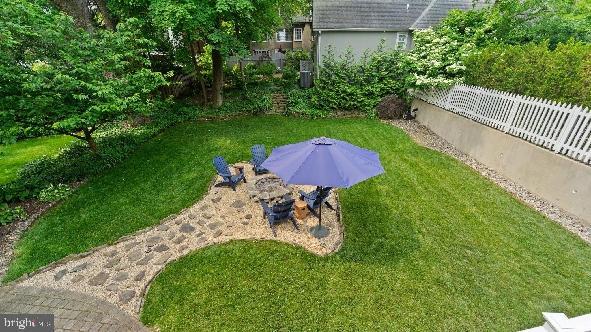 MURRAY HILL - Residential