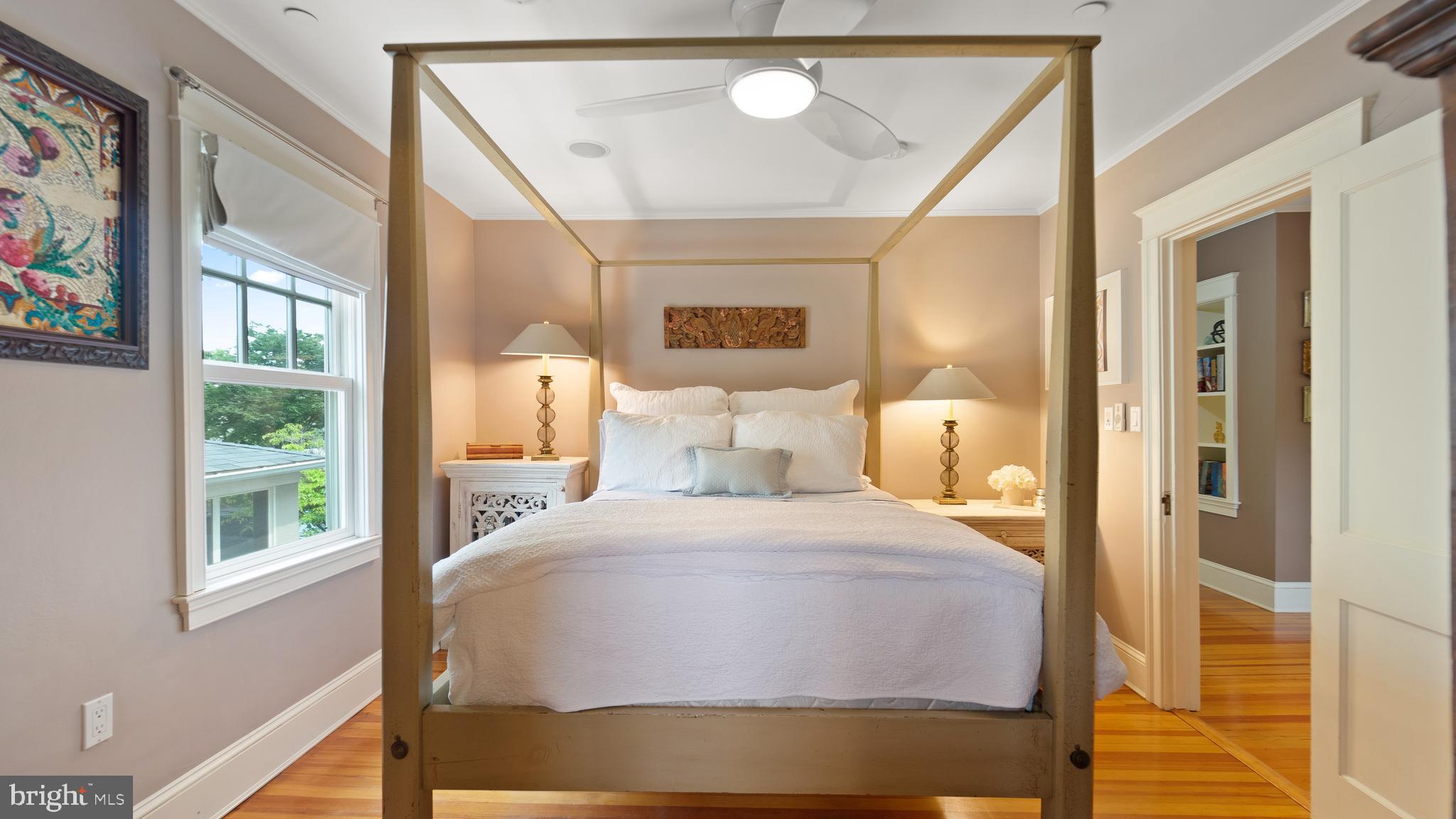 MURRAY HILL - Residential