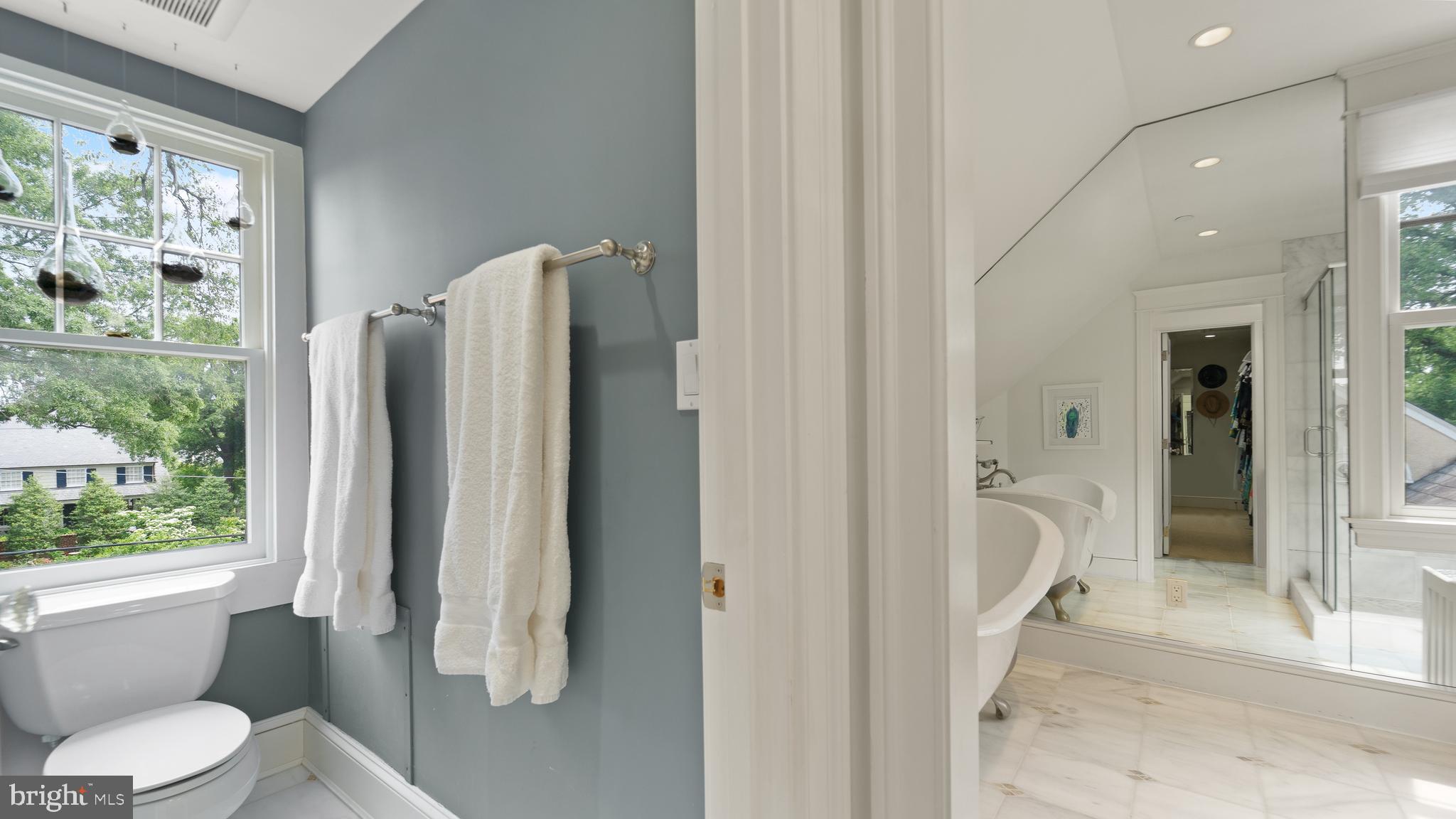 MURRAY HILL - Residential