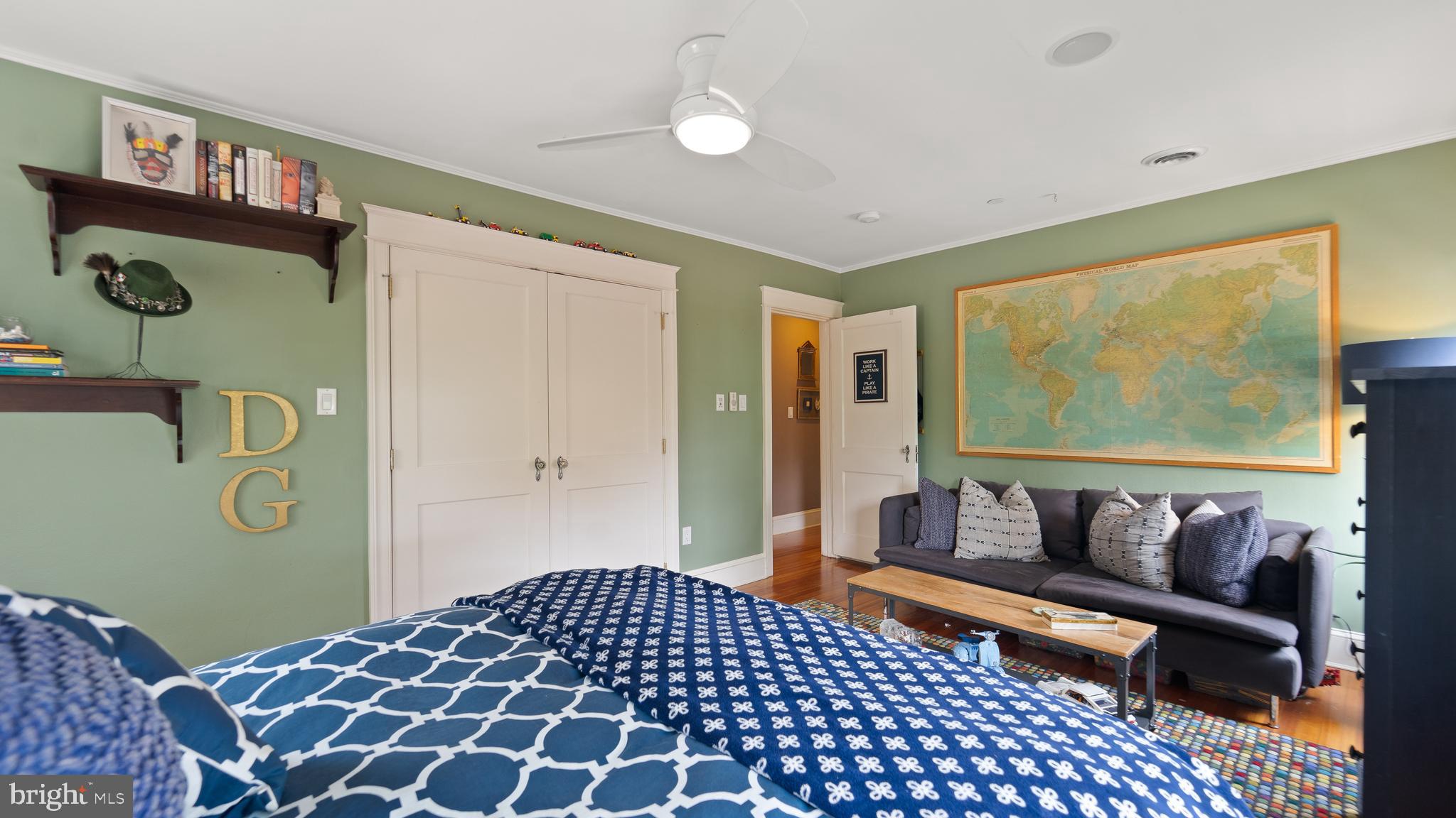 MURRAY HILL - Residential