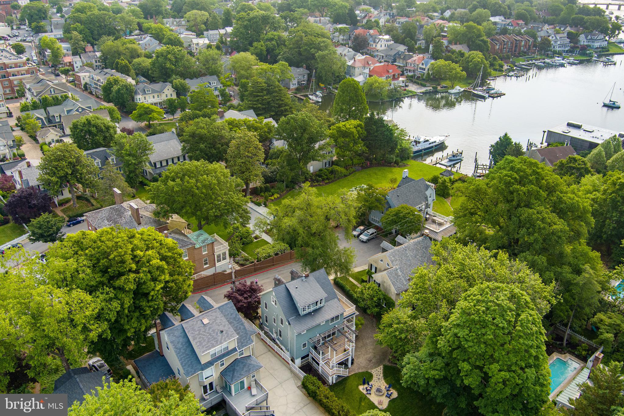 MURRAY HILL - Residential