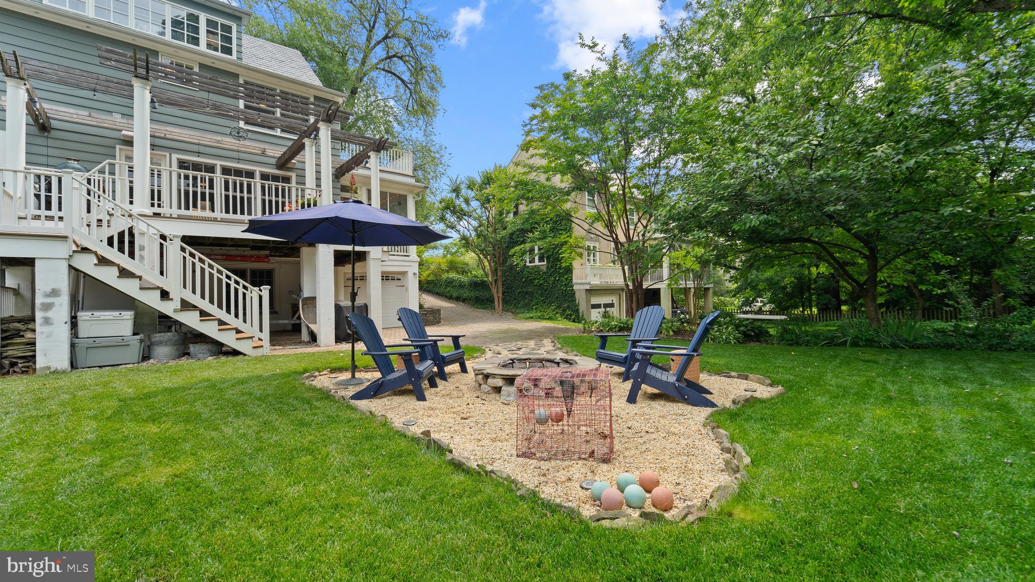 MURRAY HILL - Residential