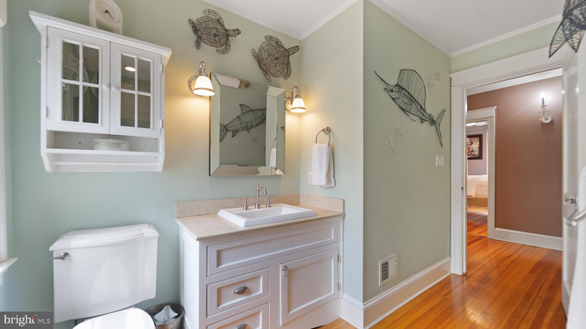 MURRAY HILL - Residential