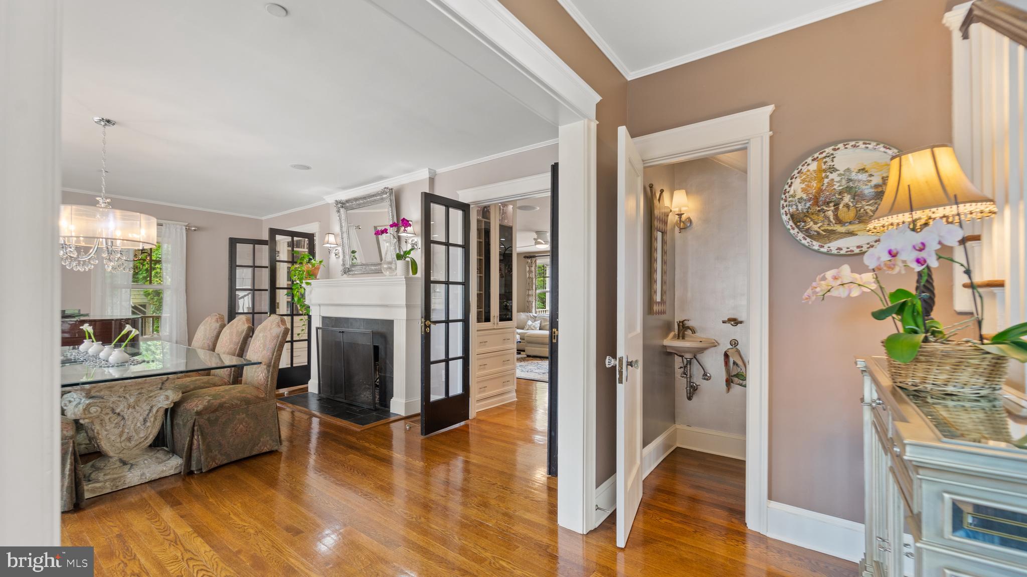 MURRAY HILL - Residential