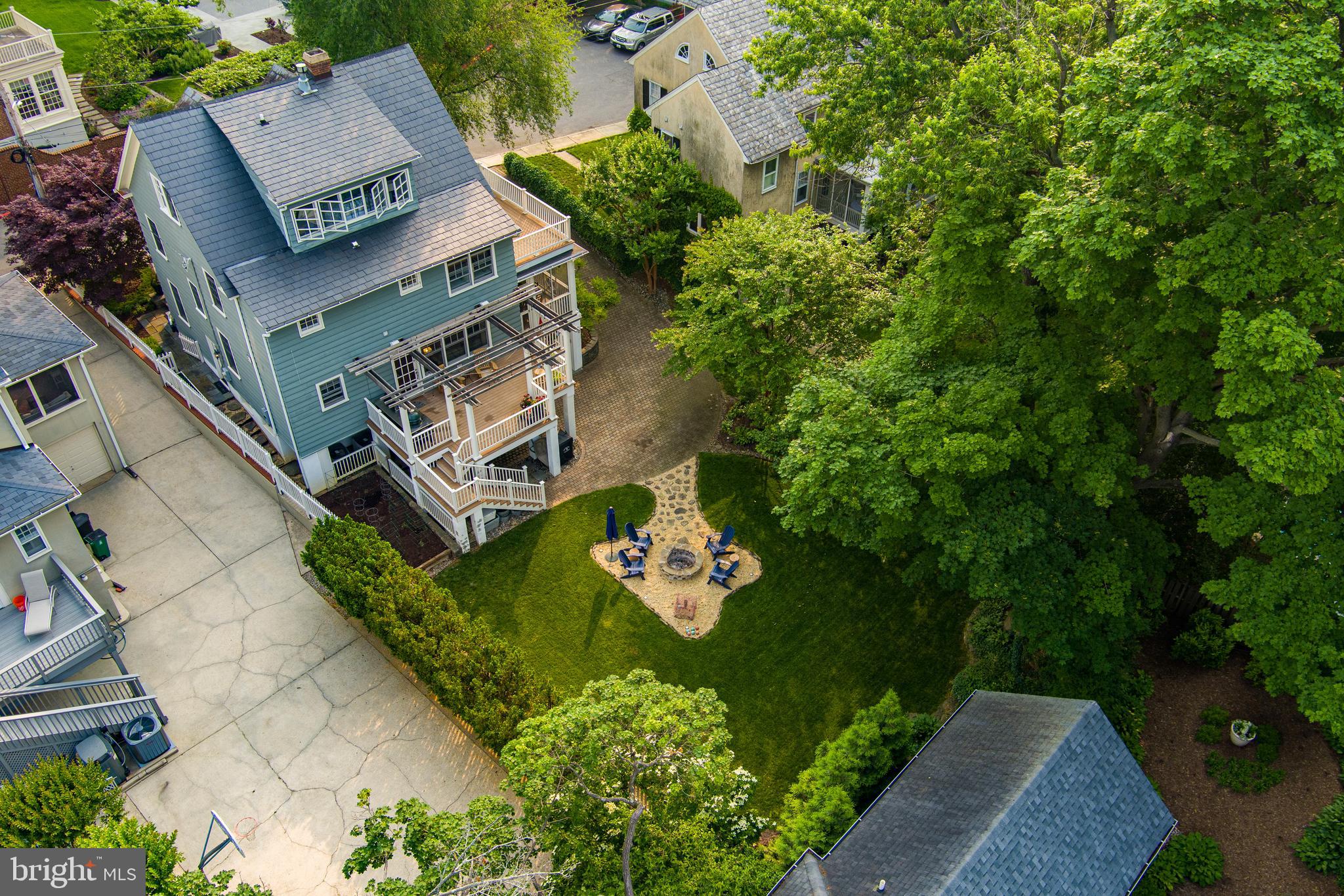 MURRAY HILL - Residential