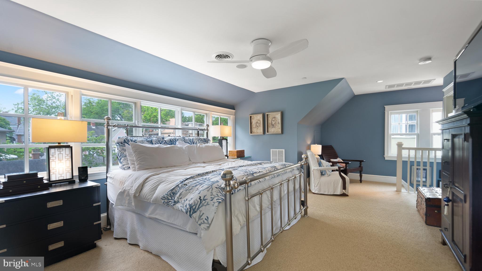 MURRAY HILL - Residential