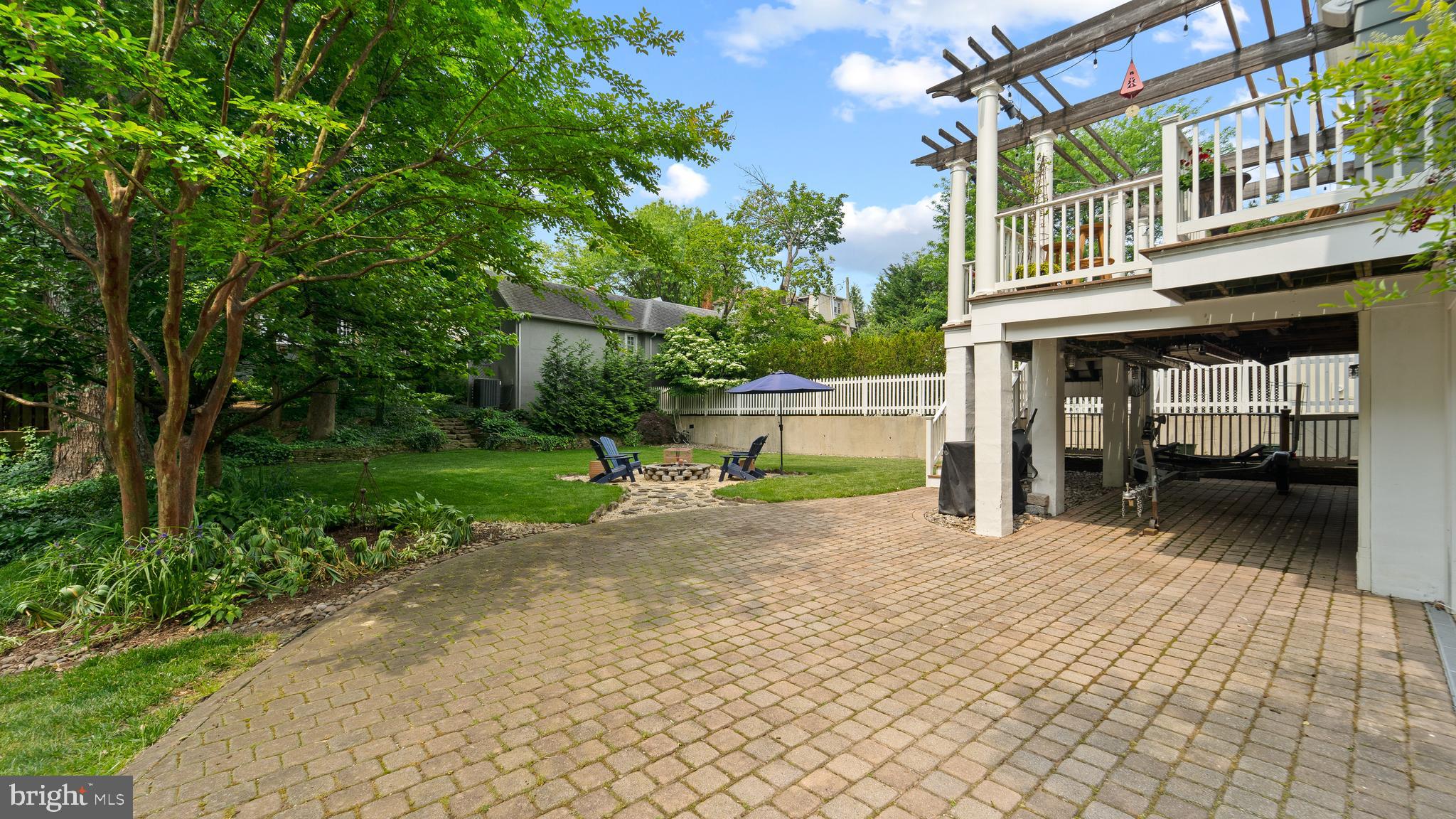 MURRAY HILL - Residential