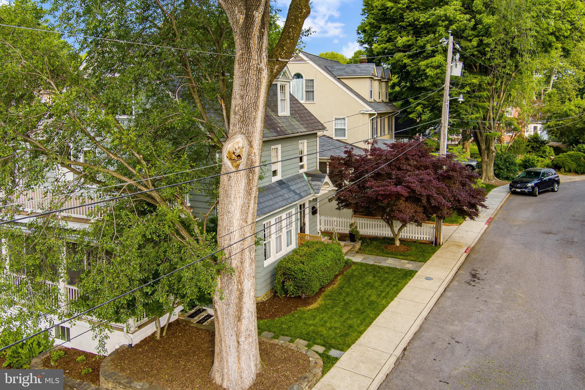 MURRAY HILL - Residential