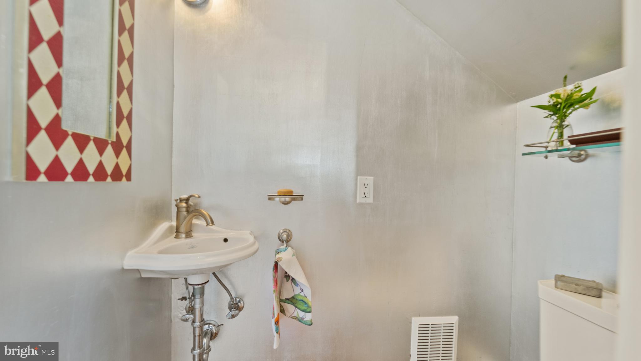 MURRAY HILL - Residential