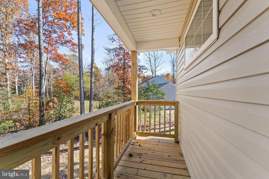 LAKE FOREST - Residential