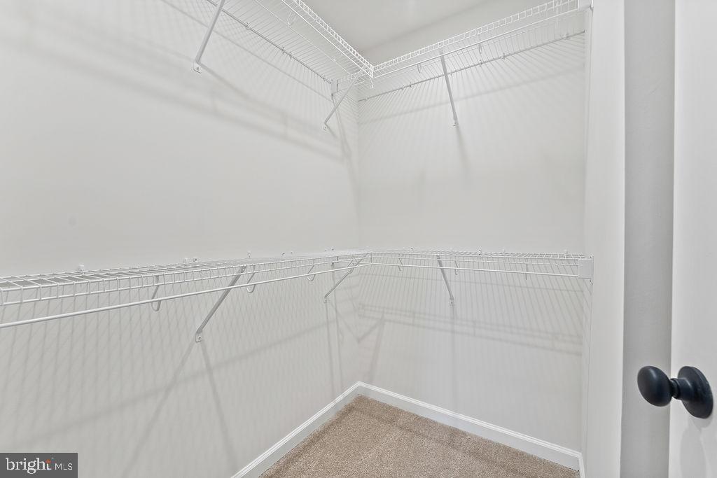 LAKE FOREST - Residential