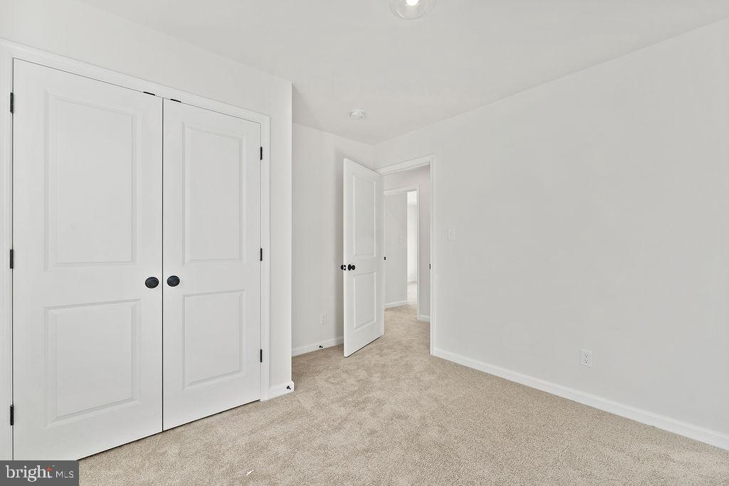 LAKE FOREST - Residential