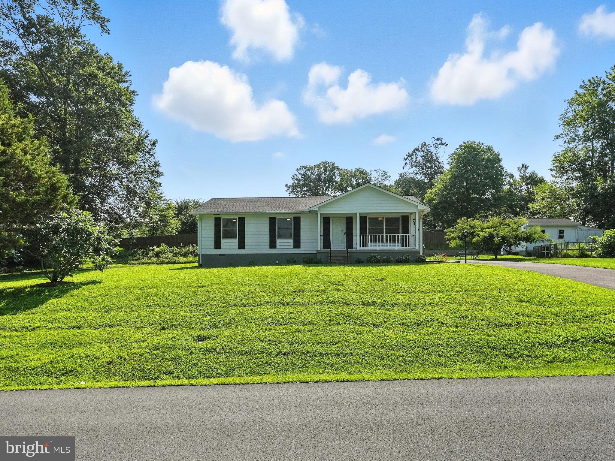 7935 MAPLEWOOD DRIVE